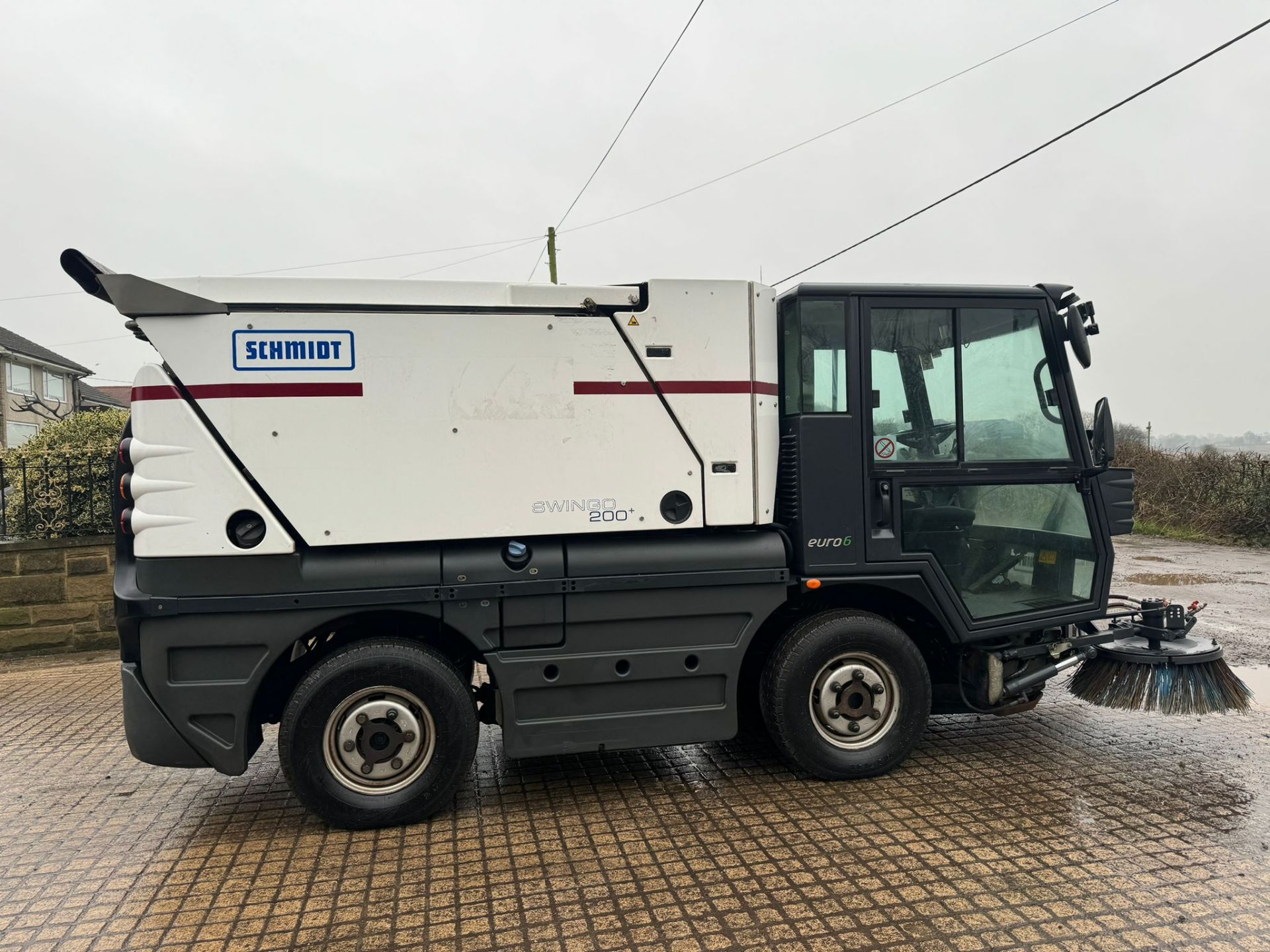 2015/65 SCHMIDT SWINGO 200+ ROAD SWEEPER *PLUS VAT* - Image 13 of 18