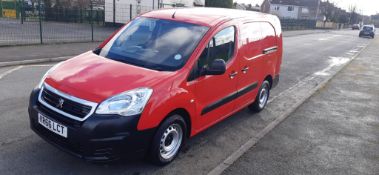 24K MILES! 2016/66 REG PEUGEOT PARTNER S L2 HDI RED PANEL VAN, SHOWING 1 FORMER KEEPER *NO VAT*