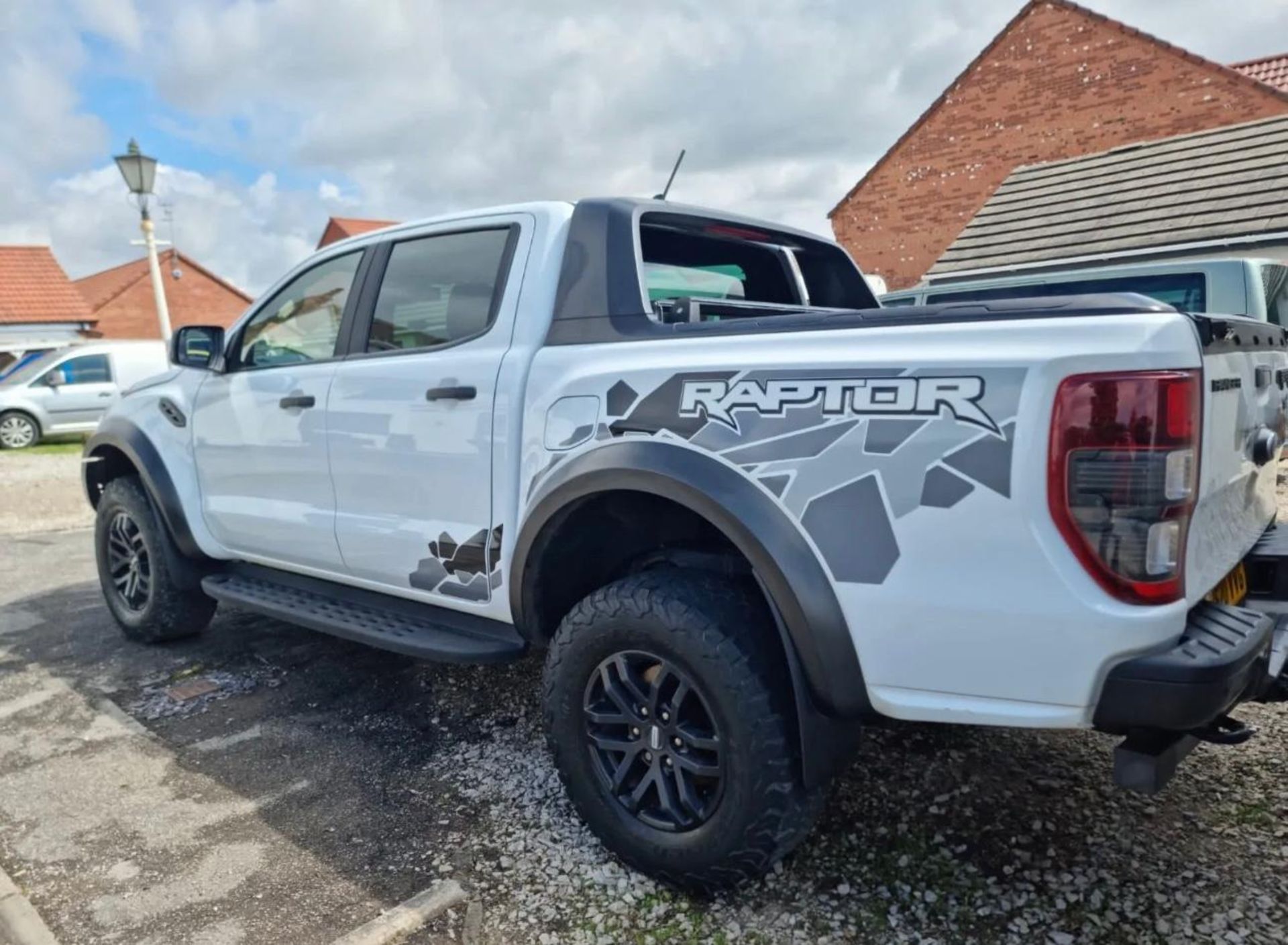 2020 FORD RANGER RAPTOR 2.0 ECOBLUE 4X4 AUTO WHITE PICKUP *PLUS VAT* - Image 6 of 13