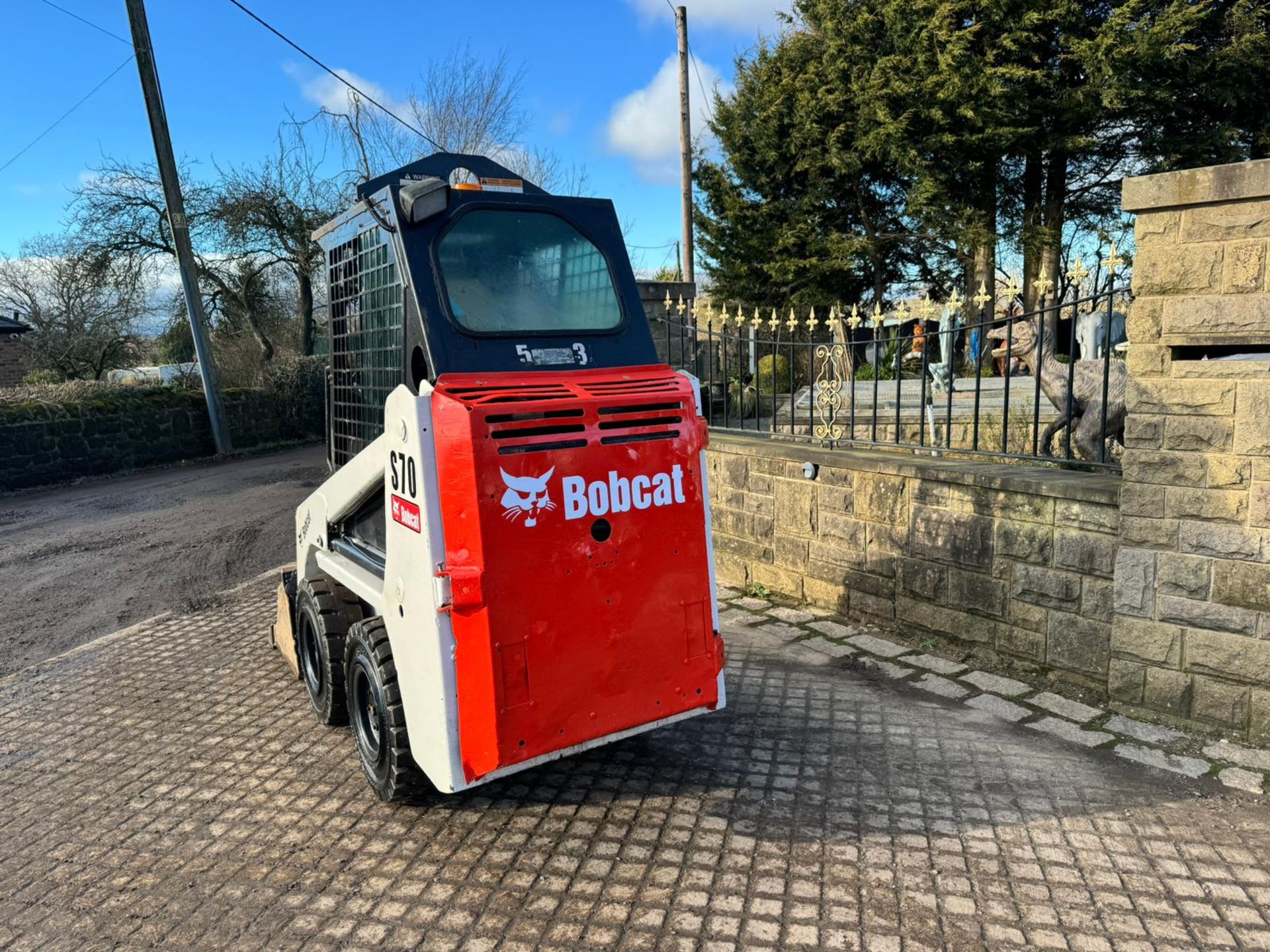 2015 BOBCAT S70 COMPACT WHEELED SKIDSTEER LOADER *PLUS VAT* - Image 5 of 18