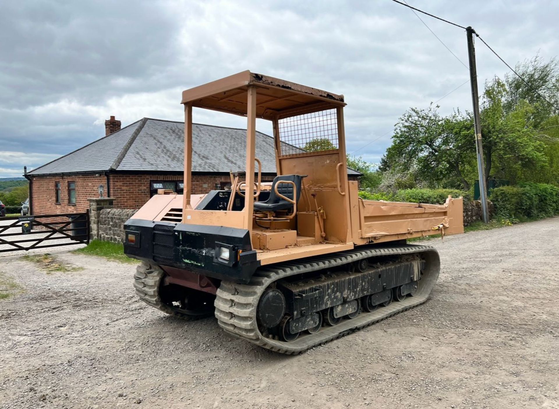 YANMAR YFW40R 4 TON DIESEL TRACKED DUMPER *PLUS VAT* - Image 3 of 16