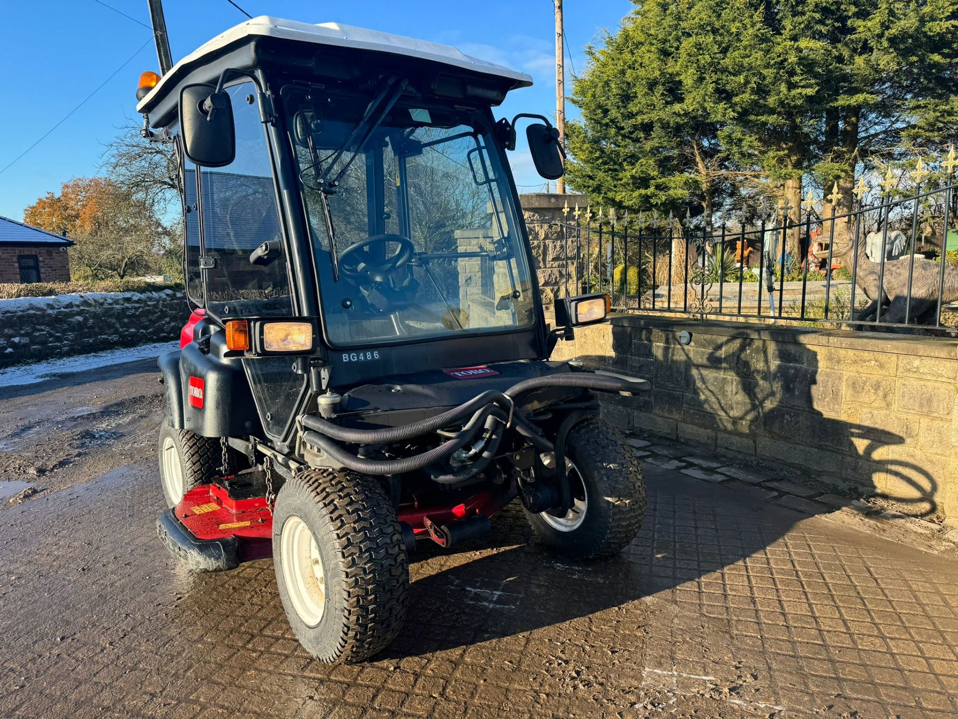 2016 Toro Groundmaster 360 Quad Steer Rotary Ride on Lawn Mower Bank Mower *PLUS VAT* - Image 5 of 17