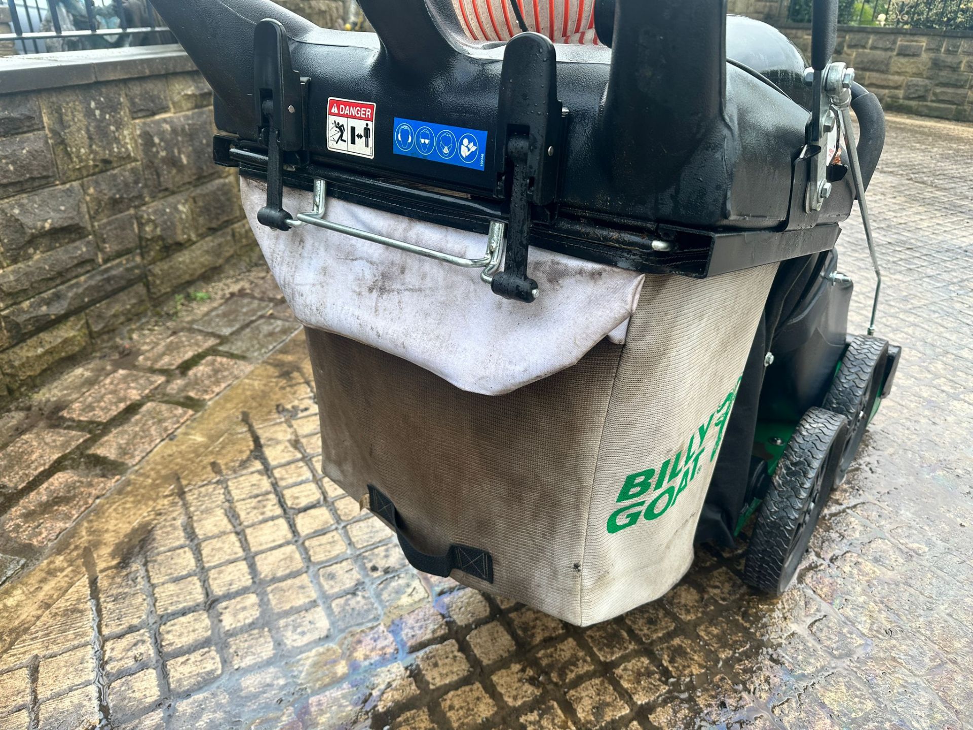 2019 BILLY GOAT MV650SPH 29Ó SELF PROPELLED GARDEN VACCUM COLLECTOR WITH WANDER WAND *PLUS VAT* - Image 9 of 17