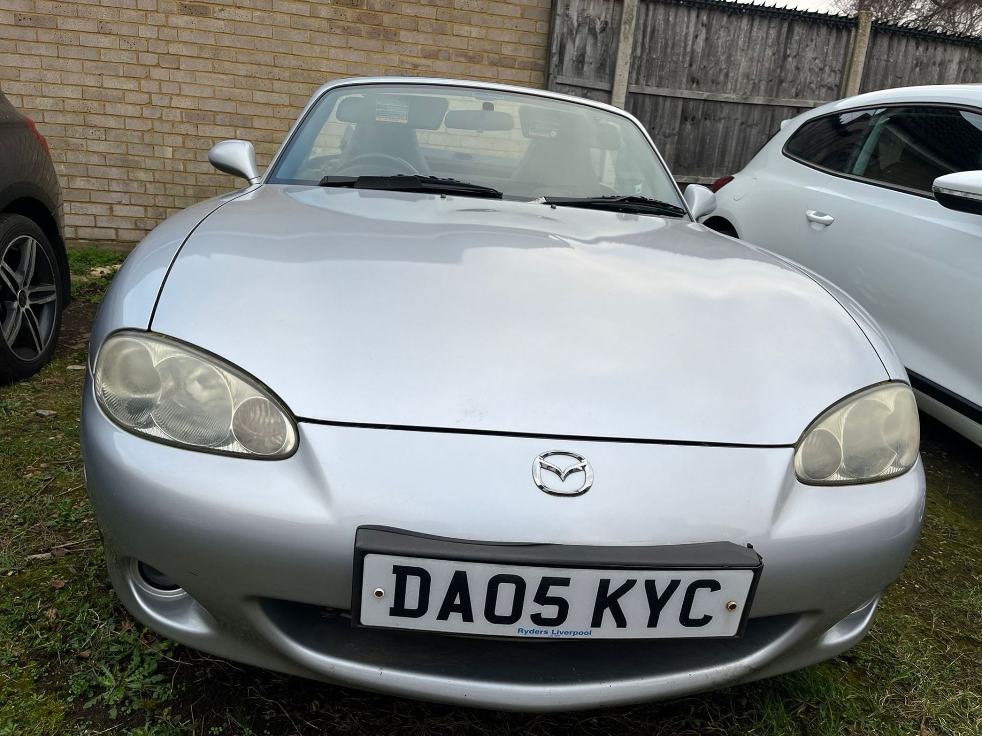 2005 MAZDA MX-5 ICON SILVER CONVERTIBLE *NO VAT* - Image 3 of 8