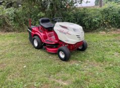 LAWNFLITE 703GLT RIDE ON MOWER WITH REAR COLLECTOR *PLUS VAT*