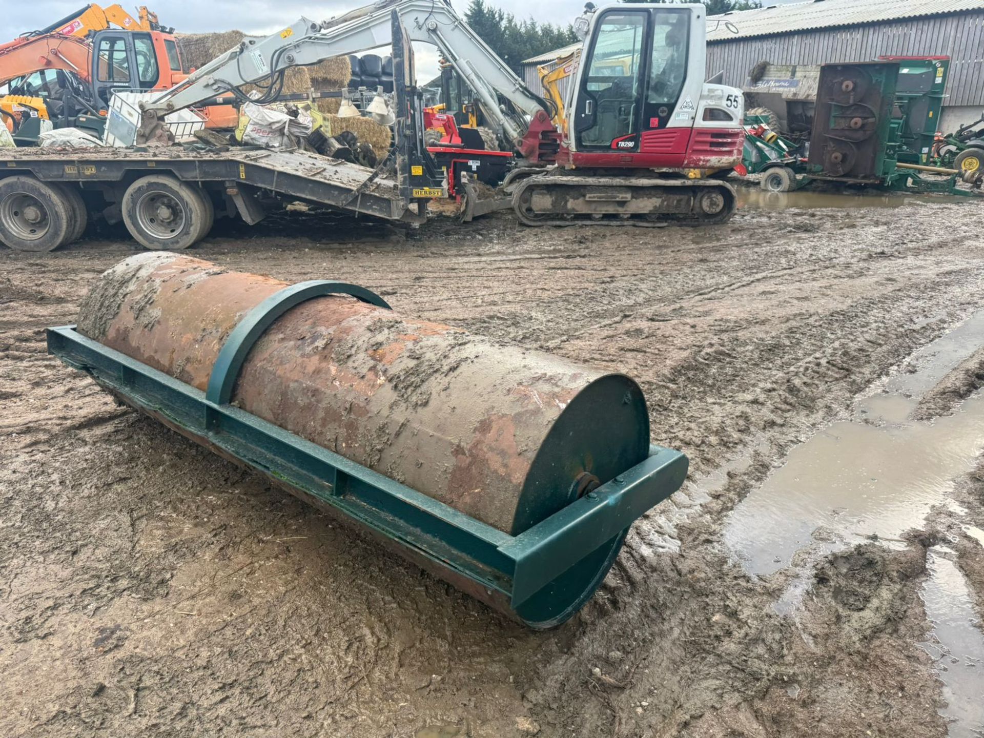 8FT TRACTOR GRASS ROLLER DRUM ROLLER *PLUS VAT* - Image 6 of 8