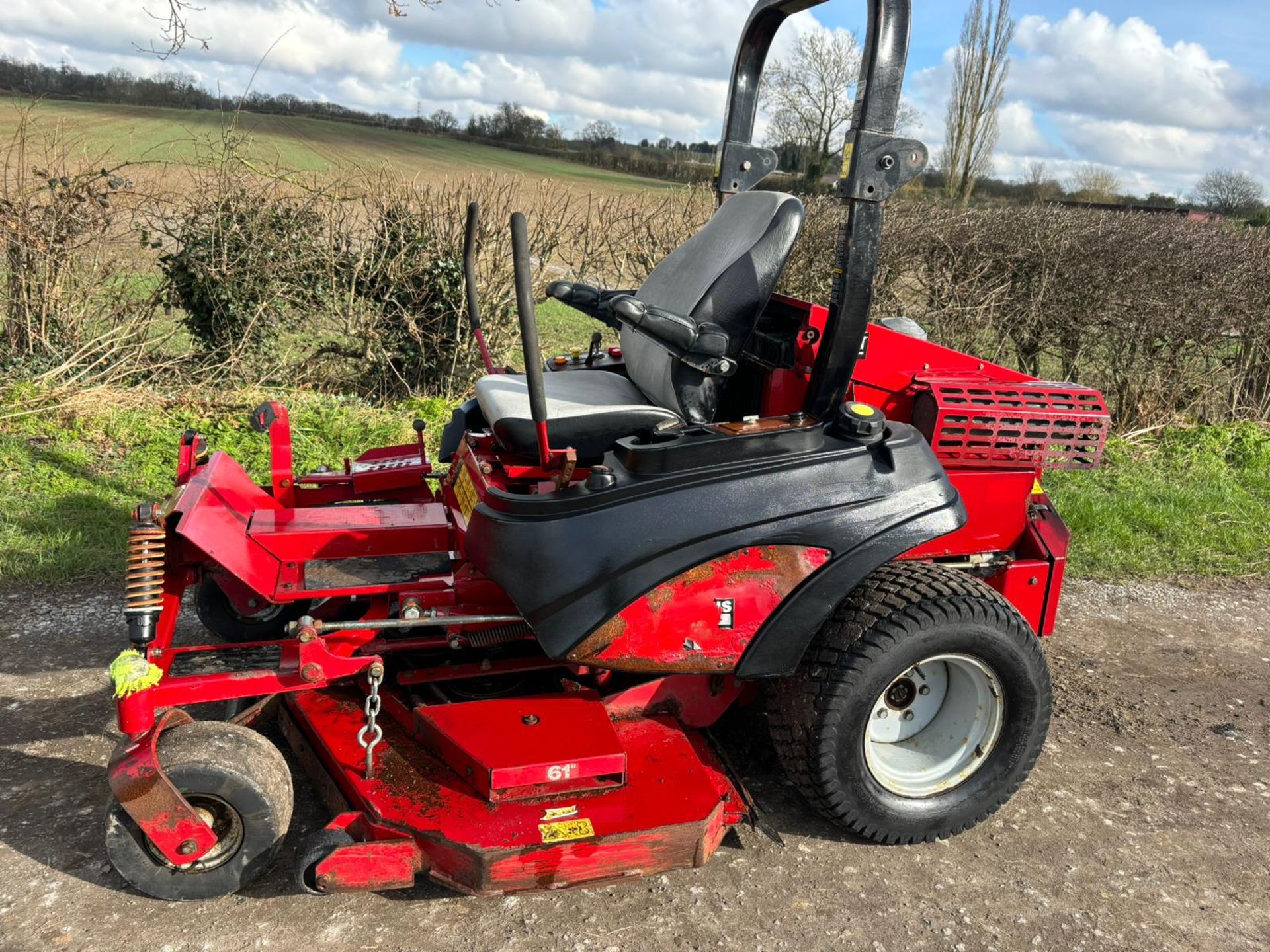 FERRIS IS4500Z DIESEL ZERO TURN MOWER *PLUS VAT* - Image 8 of 14