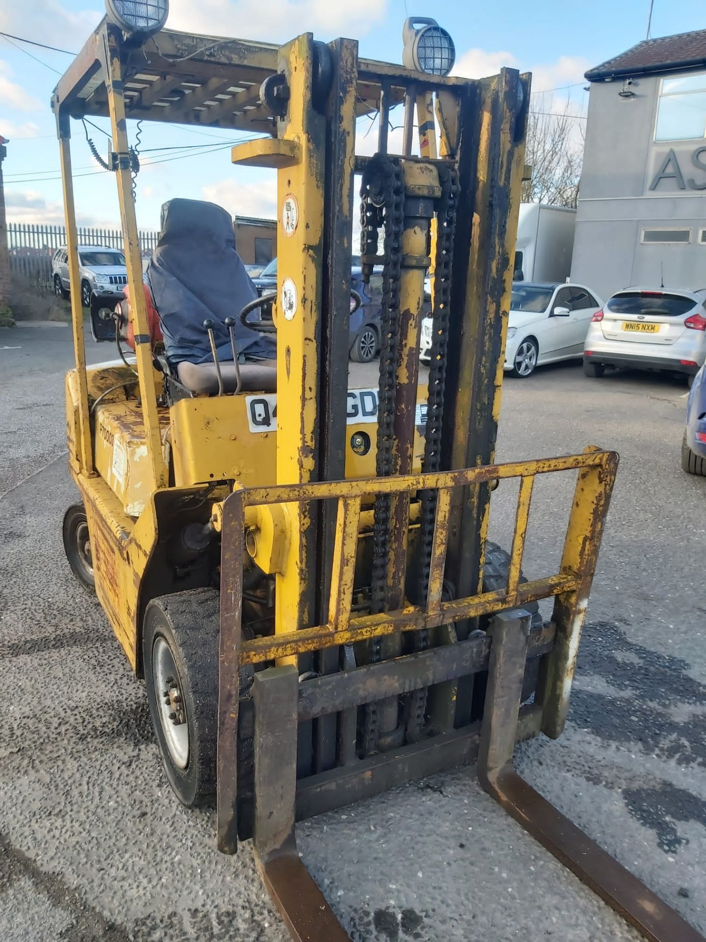 TCM FLT FORKLIFT *NO VAT* - Image 8 of 13