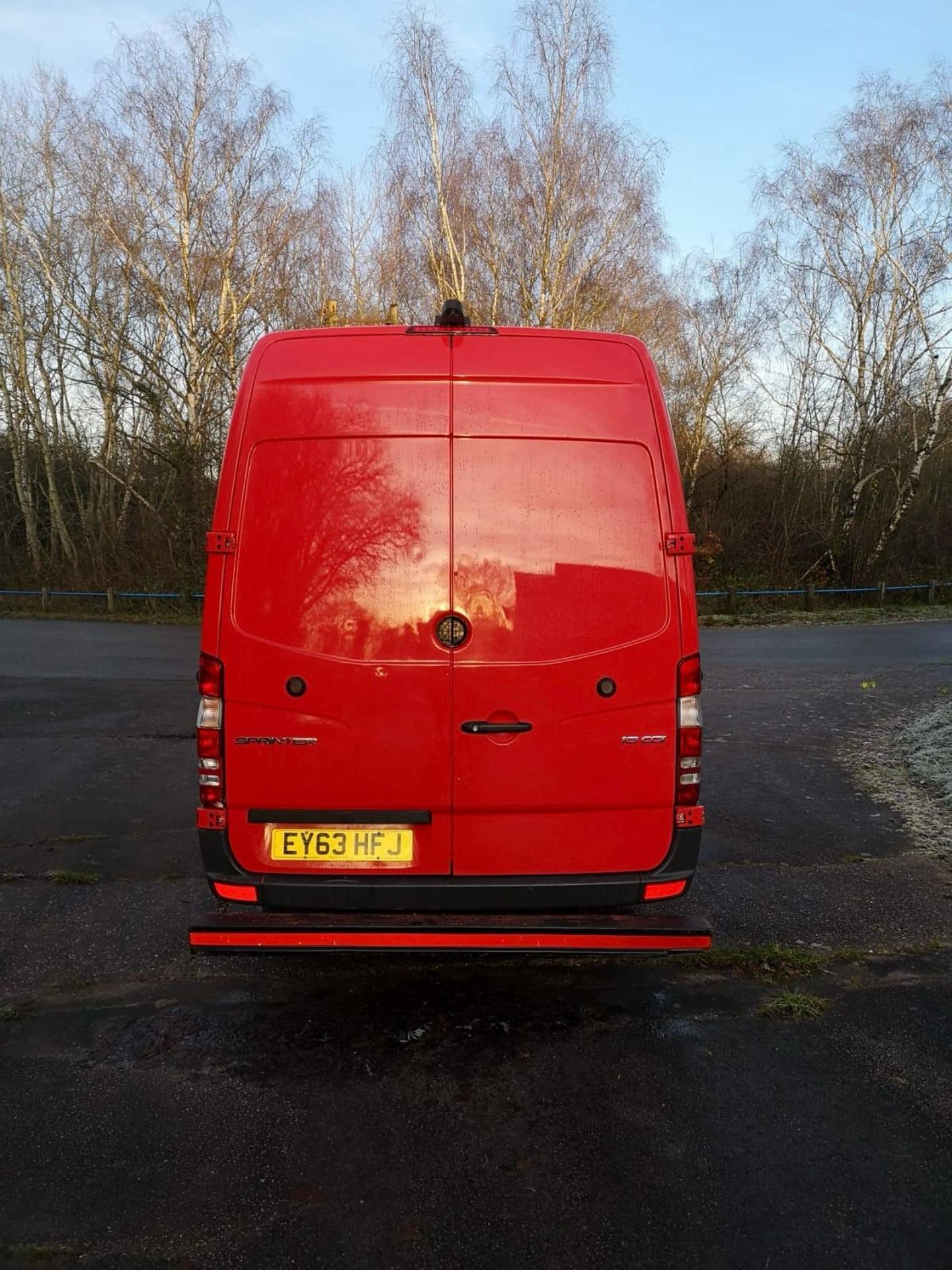 2013 MERCEDES-BENZ SPRINTER 310 CDI RED PANEL VAN *NO VAT* - Image 6 of 11