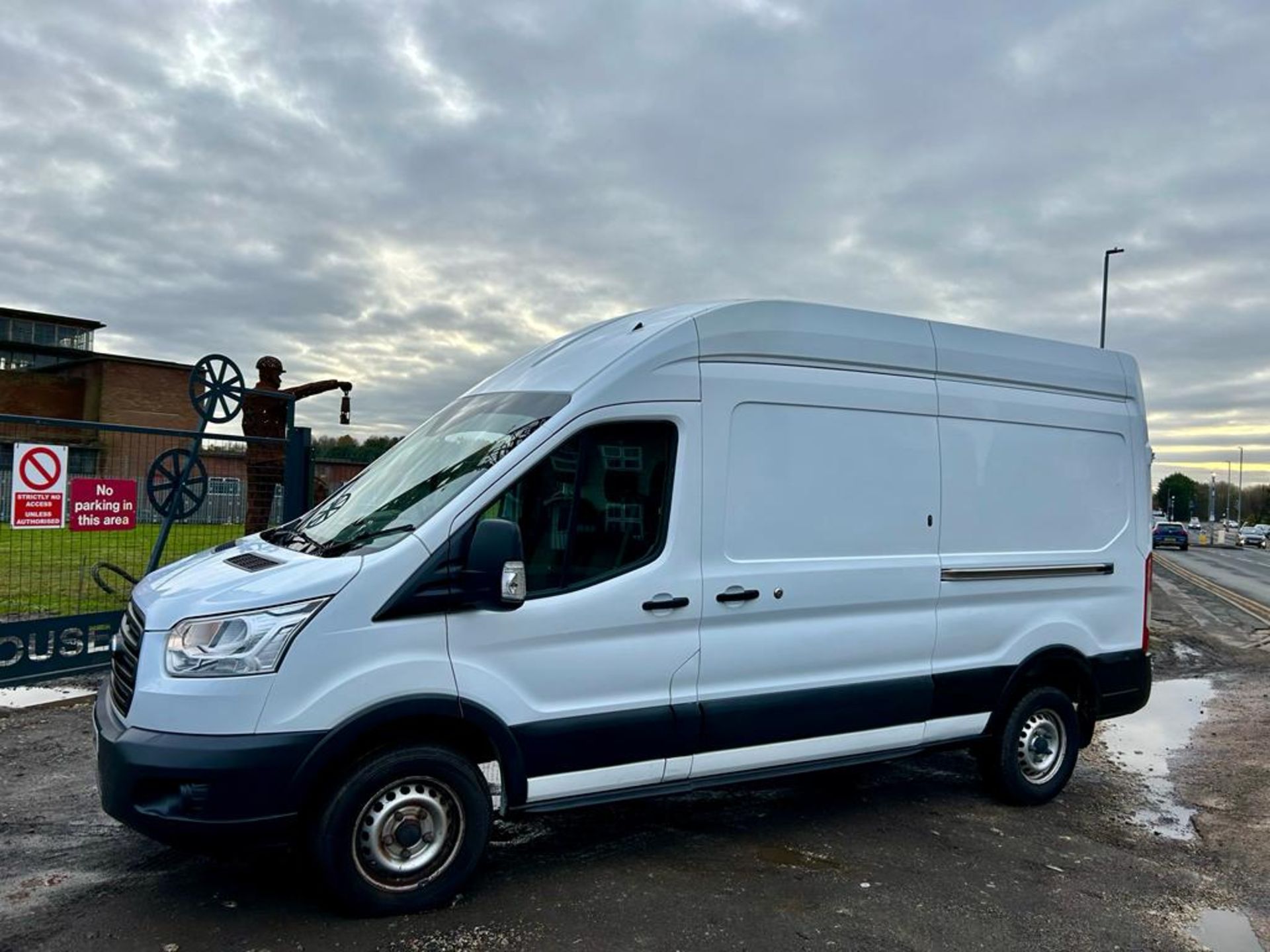 2015 FORD TRANSIT 350 WHITE PANEL VAN *NO VAT* - Image 6 of 21