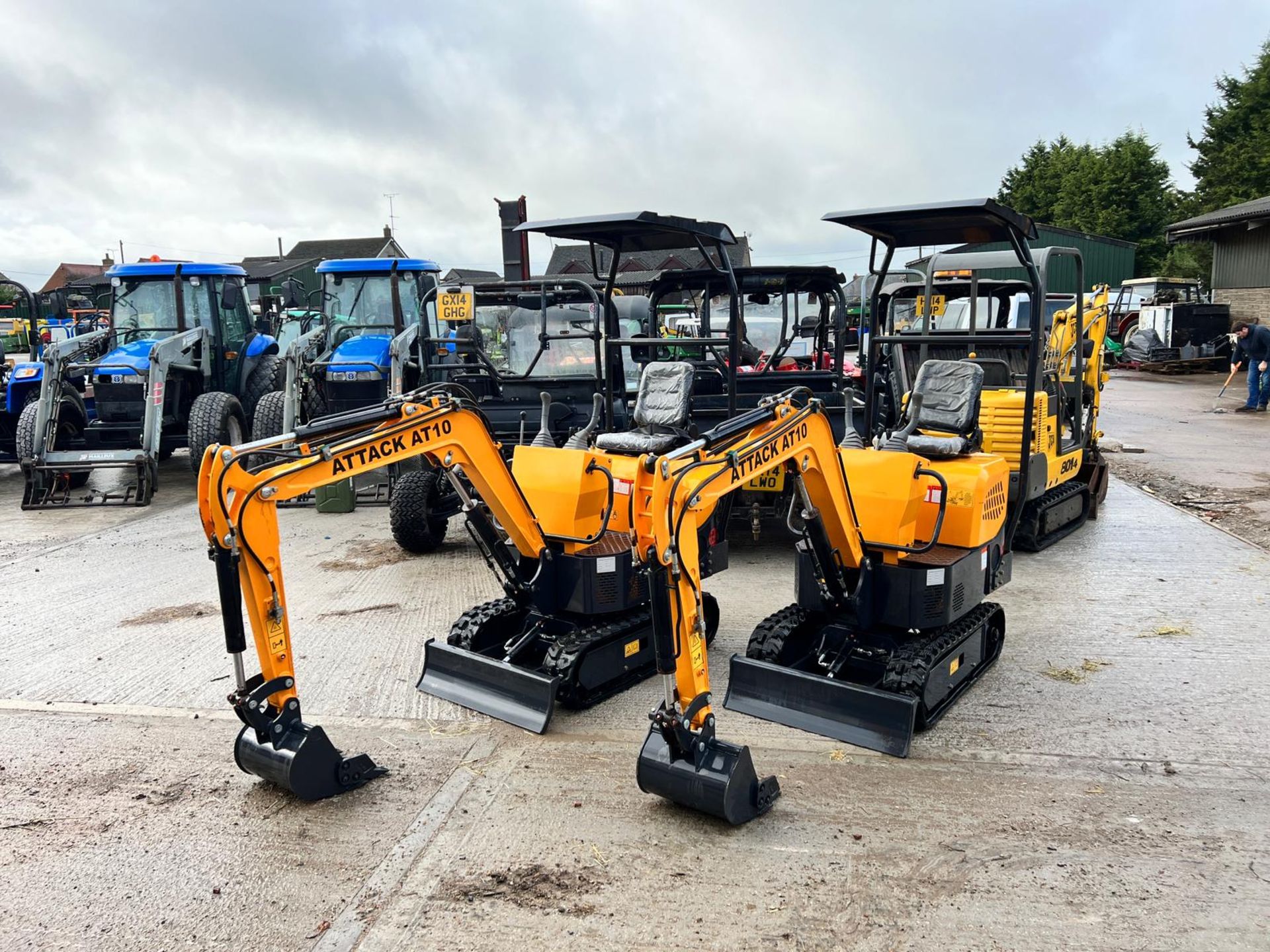 Unused Attack AT10 1 Ton Mini Digger With Blade - Runs Drives And Digs *PLUS VAT* - Image 8 of 17