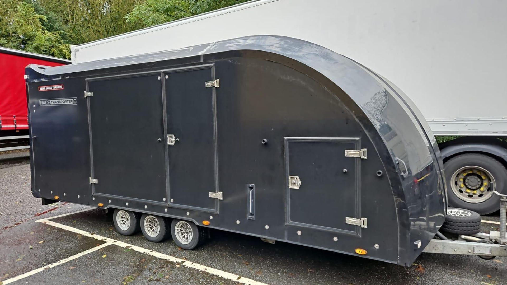 2021 Brian James 2021 RT6 Enclosed Trailer BLACK *PLUS VAT*