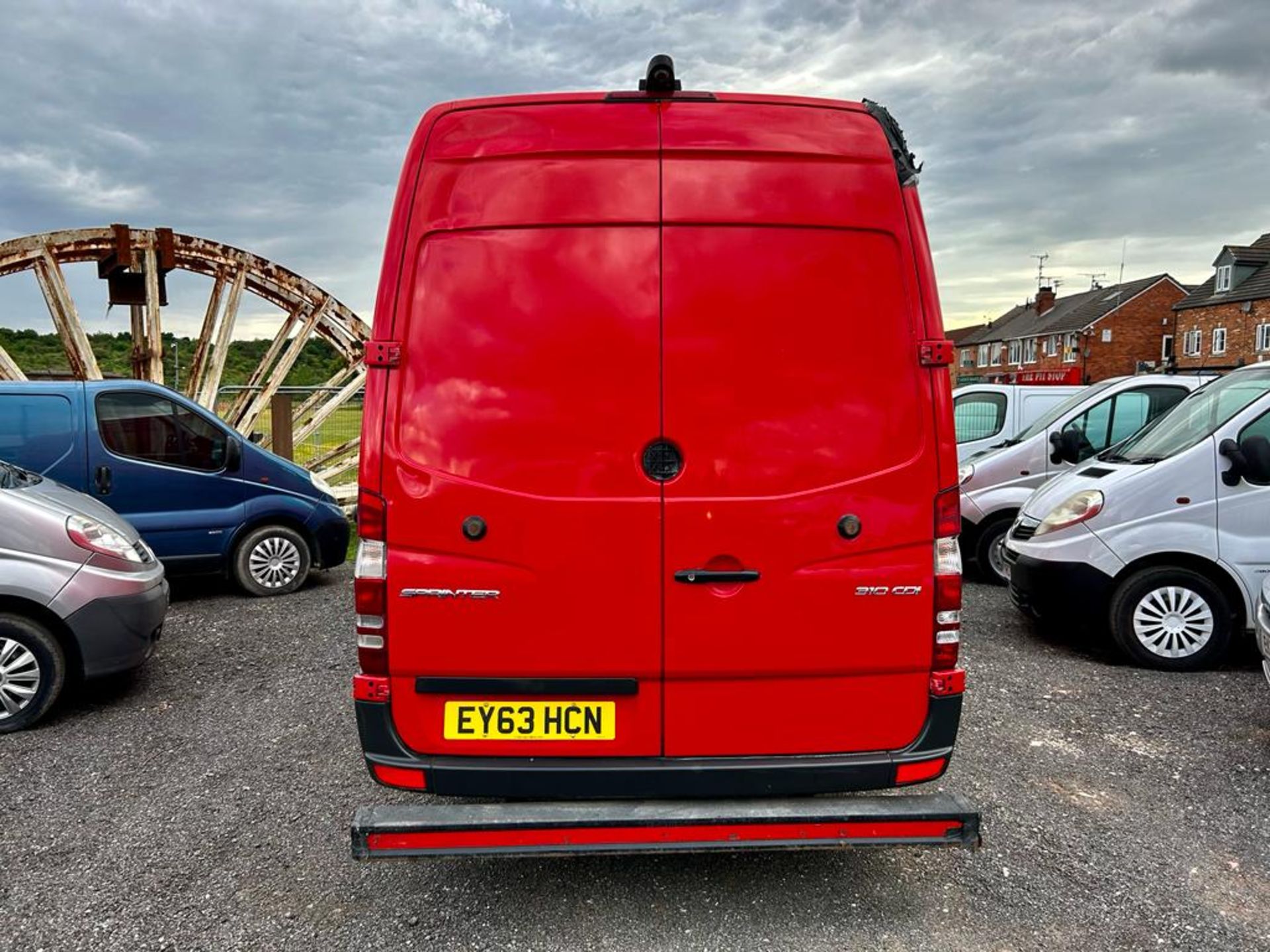 2013 MERCEDES-BENZ SPRINTER 310 CDI RED PANEL VAN *NO VAT* - Image 6 of 16