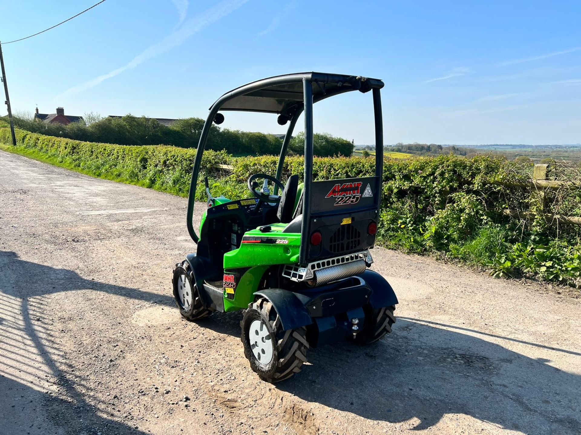 2020 AVANT 225 4WD COMPACT LOADER WITH BUCKET *PLUS VAT* - Image 7 of 14