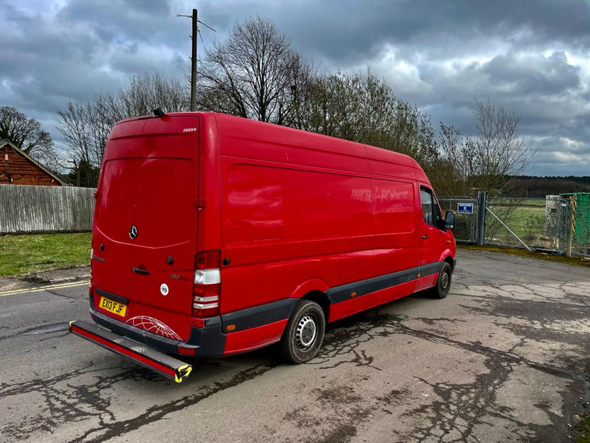 2013 MERCEDES-BENZ SPRINTER 313 CDI RED PANEL VAN *NO VAT* - Image 6 of 9