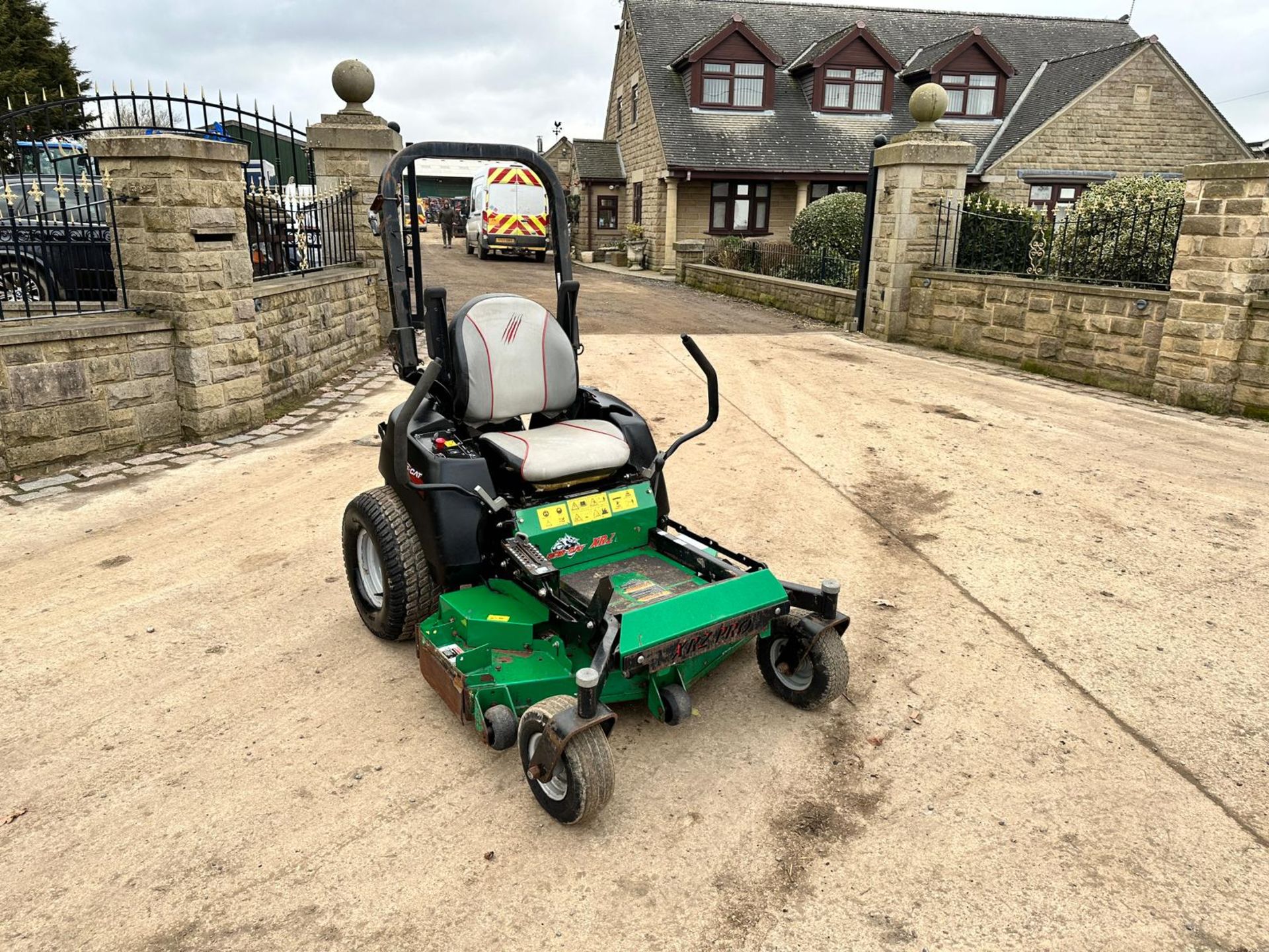 2017 Bobcat XRZ Pro ZT3400 Zero Turn Mower *PLUS VAT* - Image 6 of 14