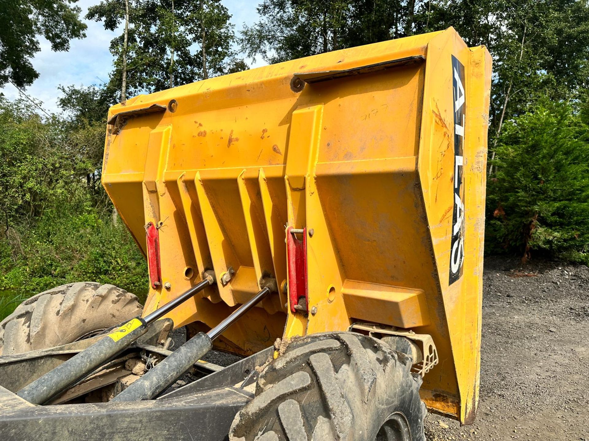 2018 MECALAC TA6 6 TON DUMPER *PLUS VAT* - Image 7 of 13