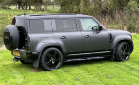 2022 LANDROVER 110 CARPATHIAN V8 SUPERCHARGED JUST 9,800 MILES WARRANTED.