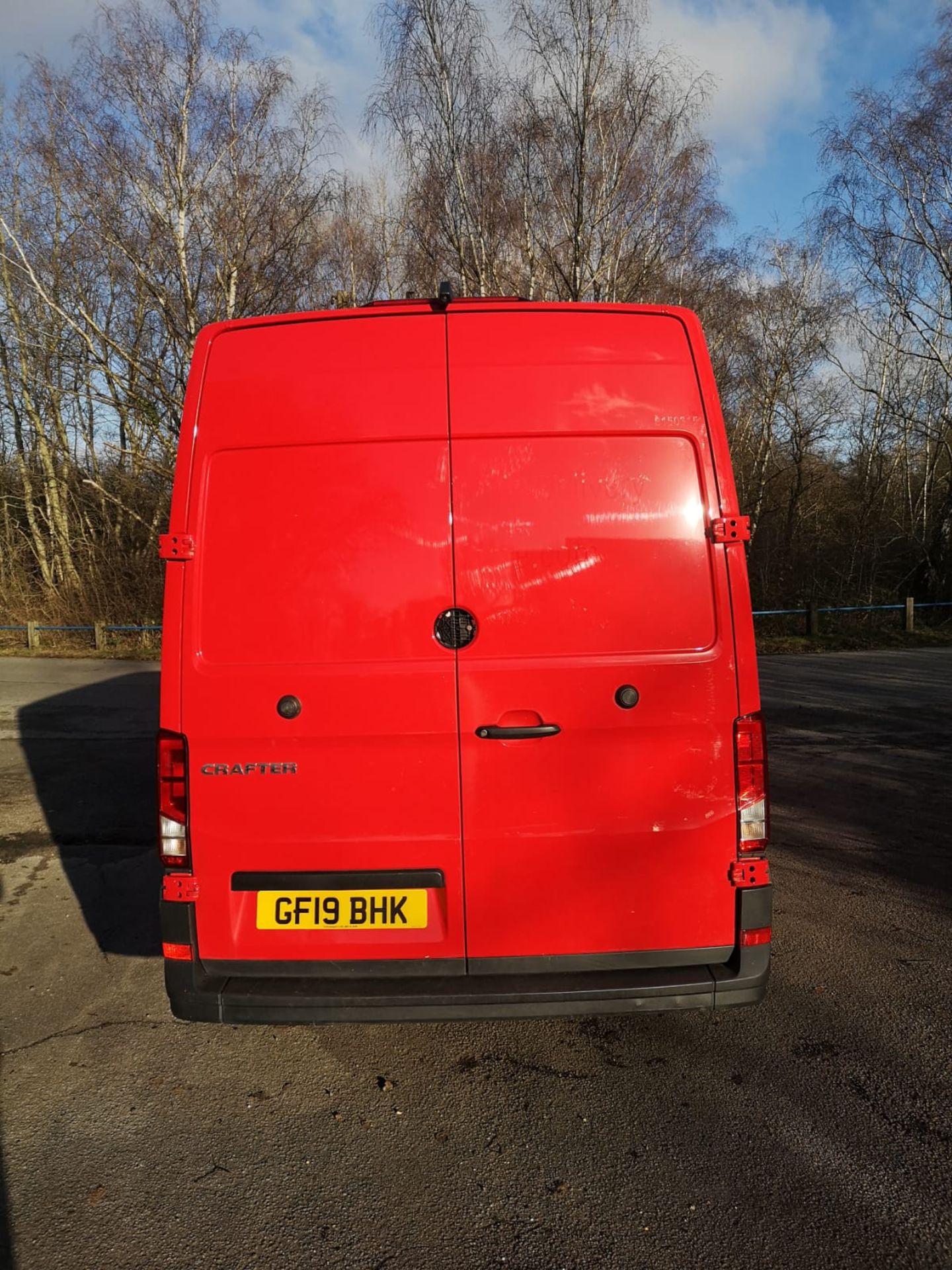 2019/19 REG VOLKSWAGEN CRAFTER CR35 STARTLINE TDI 2.0 DIESEL RED PANEL VAN, SHOWING 1 FORMER KEEPER - Image 4 of 13