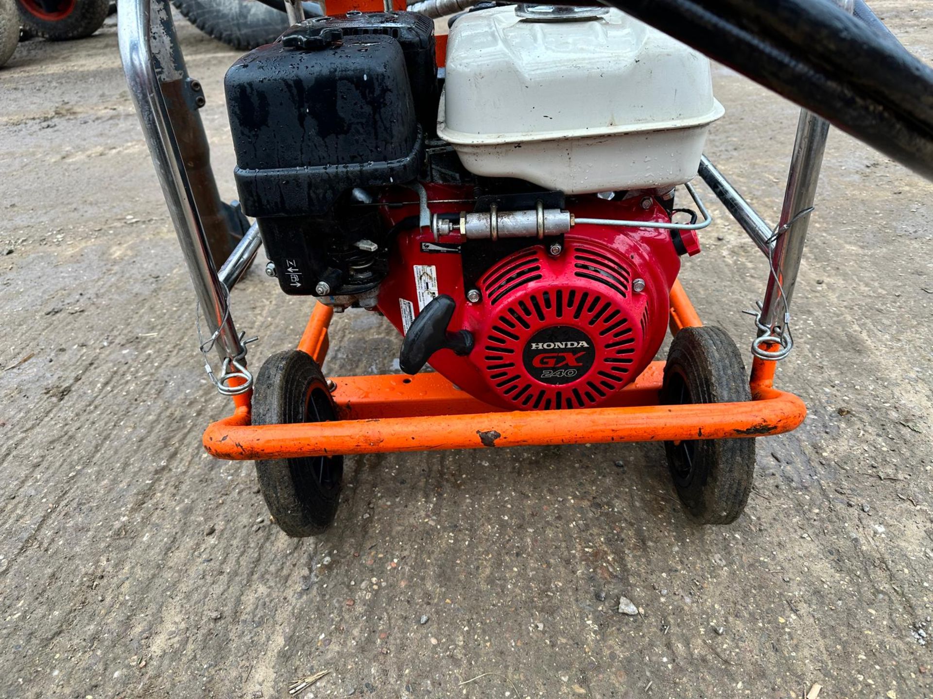 2018 JCB BEAVER HYDRAULIC POWER PACK WITH HOSES AND BREAKER *NO VAT* - Image 8 of 11