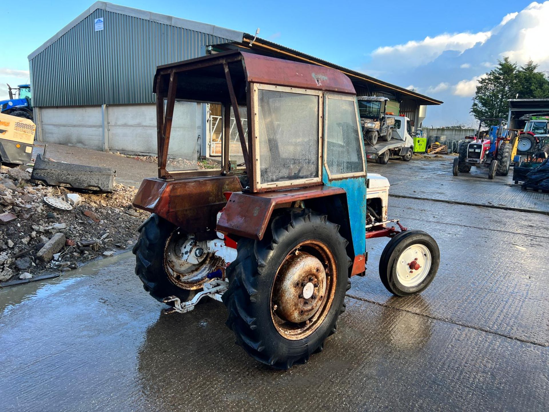 BMC/Leyland 154 Diesel Compact Tractor *PLUS VAT* - Image 4 of 14