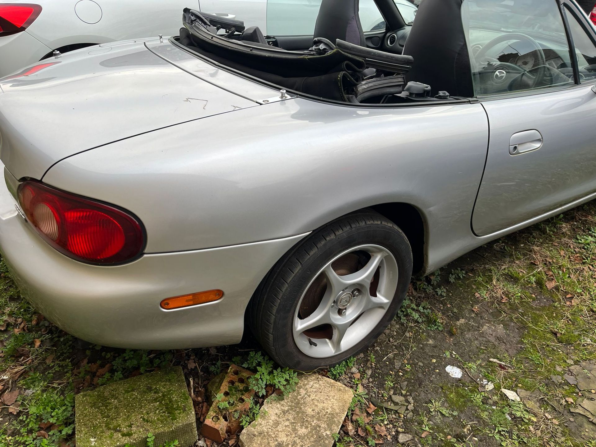 2005 MAZDA MX-5 ICON SILVER CONVERTIBLE *NO VAT* - Image 7 of 8