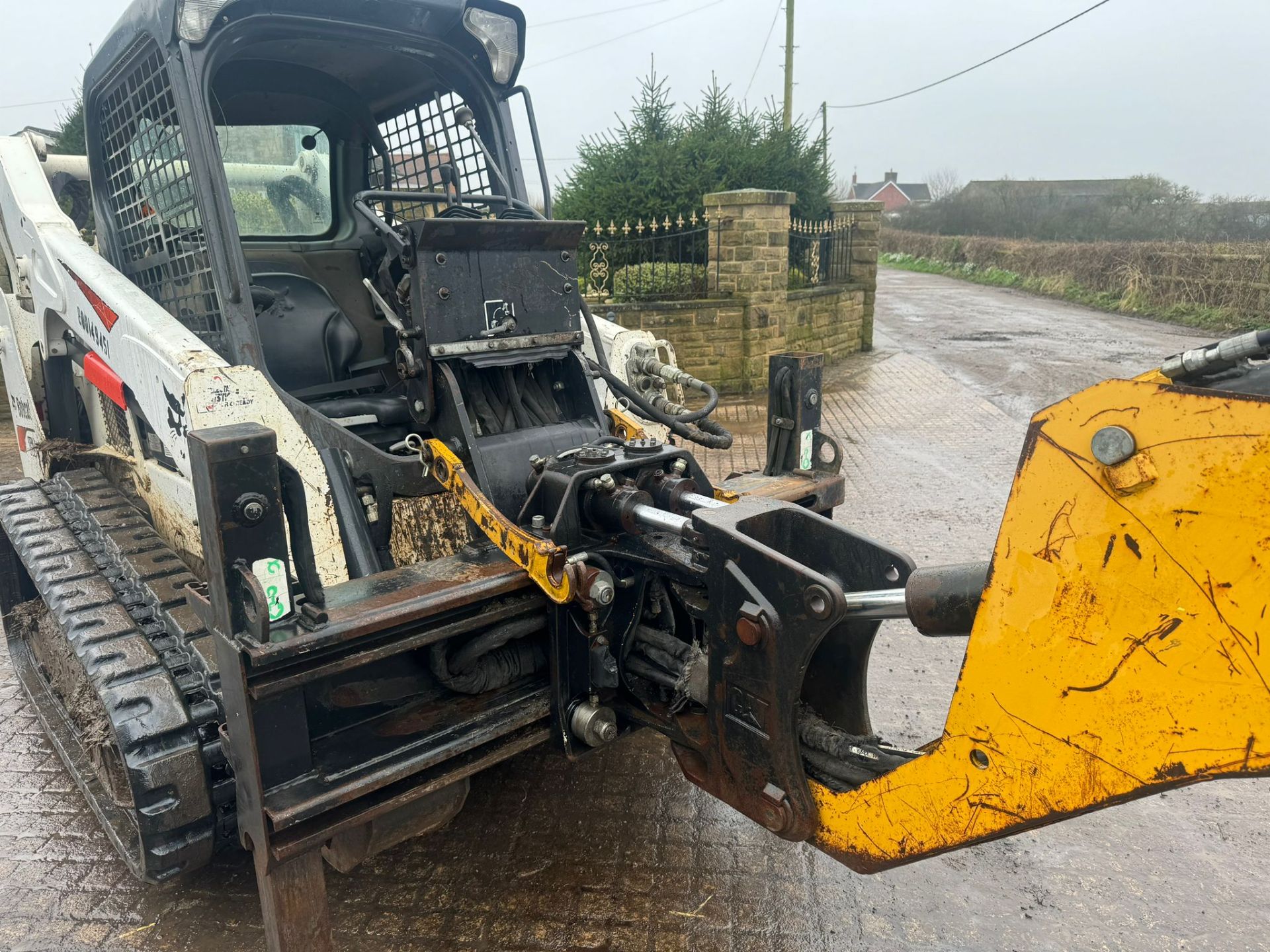 SKIDSTEER DIGGER ATTACHMENT WILL FIT LOTS OF DIFFERENT SKIDSTEERS *PLUS VAT* - Image 3 of 13