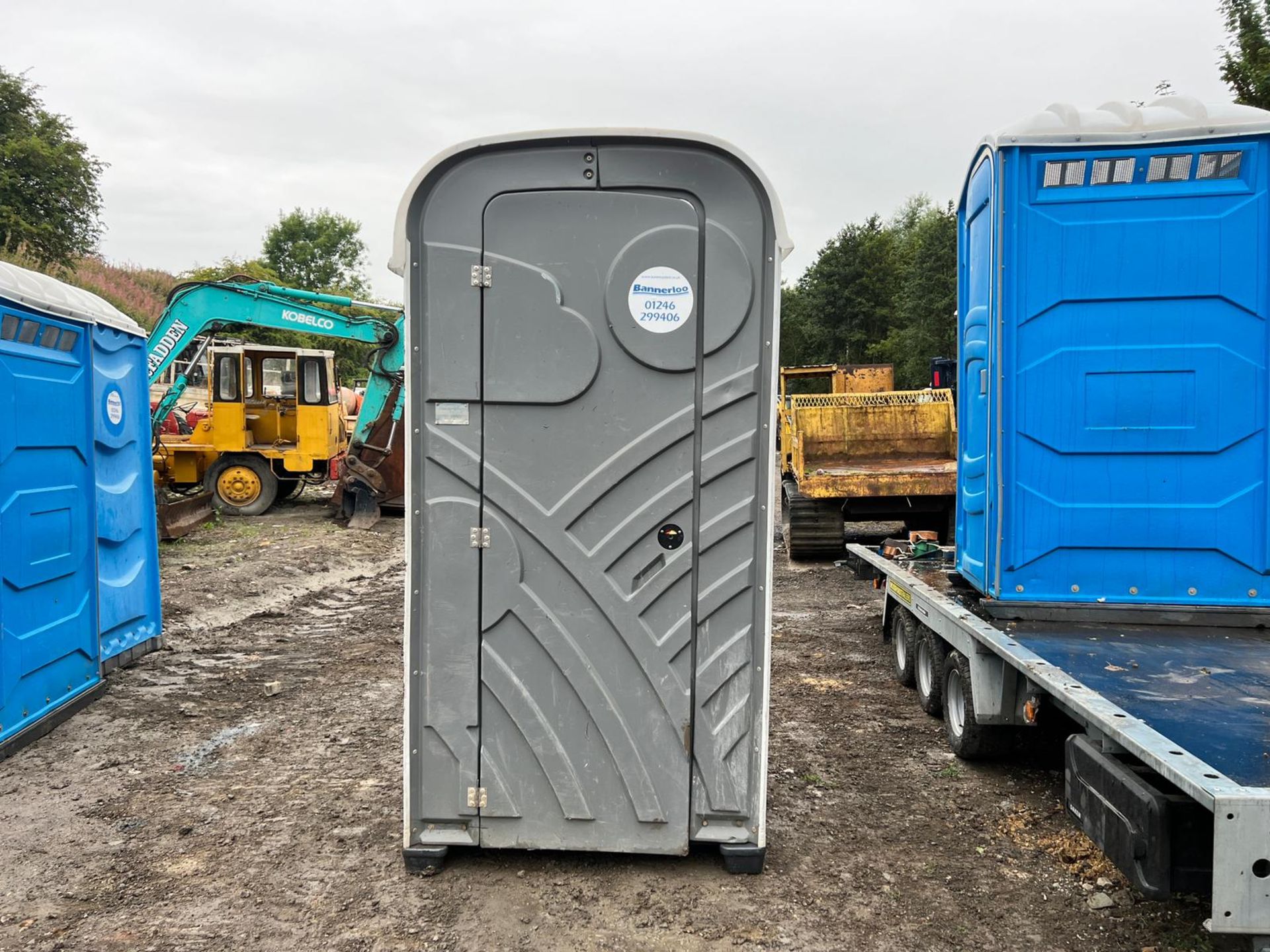 PORTABLE TOILET BLOCK *NO VAT* - Image 7 of 7