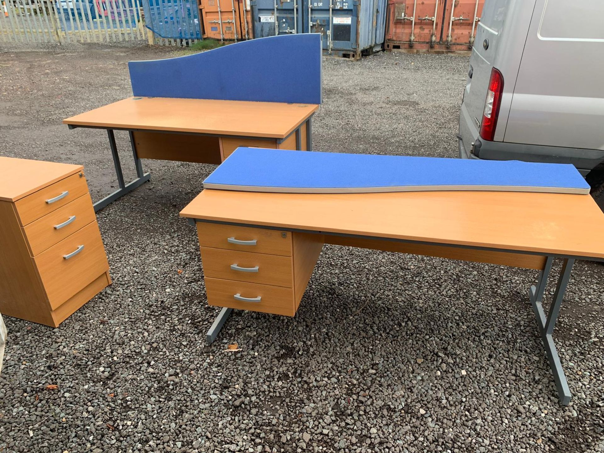 Two office desks with table divider *NO VAT* - Bild 2 aus 5