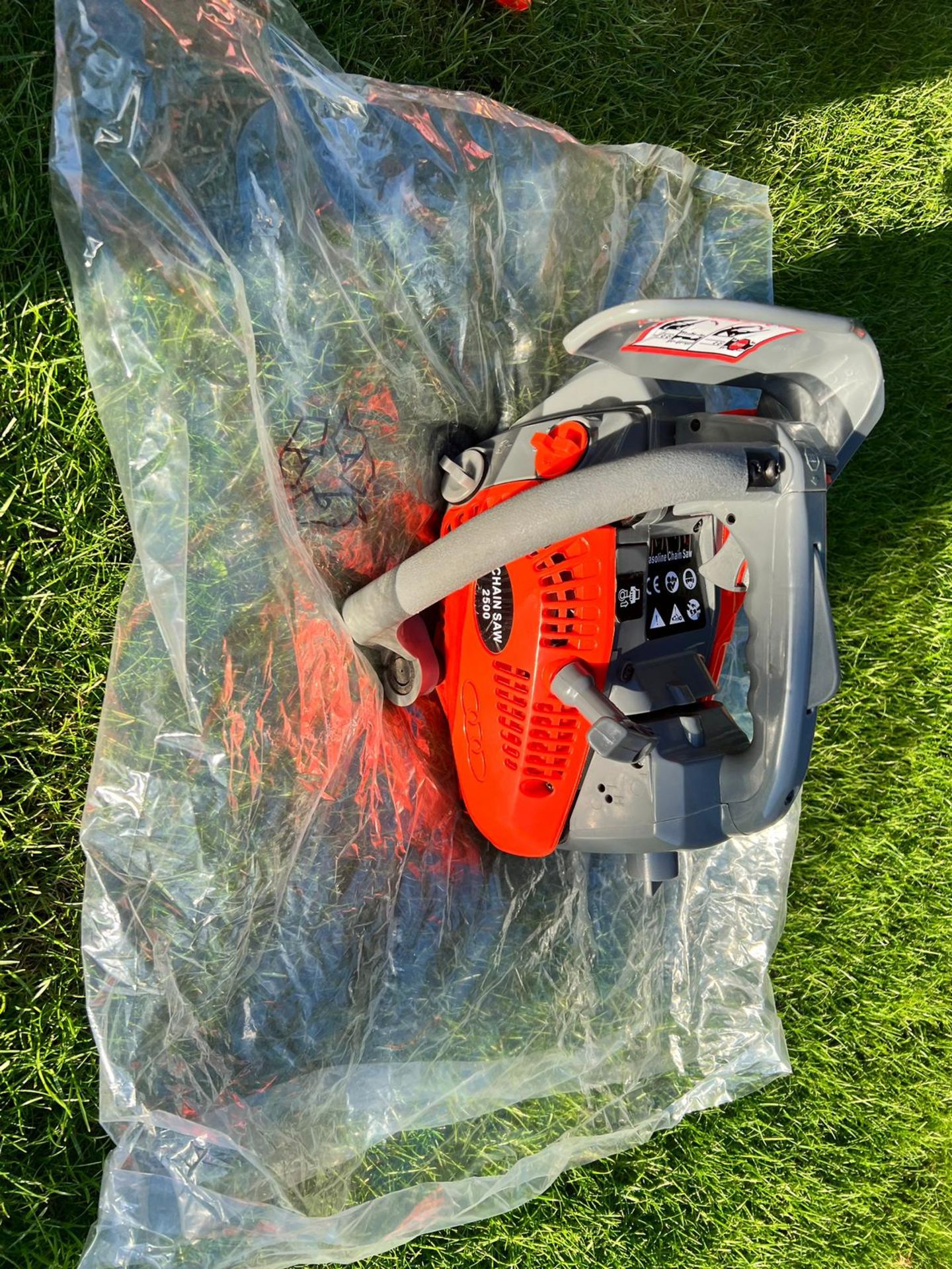 Unused Professional Top Handle Chainsaw *NO VAT* - Bild 8 aus 12