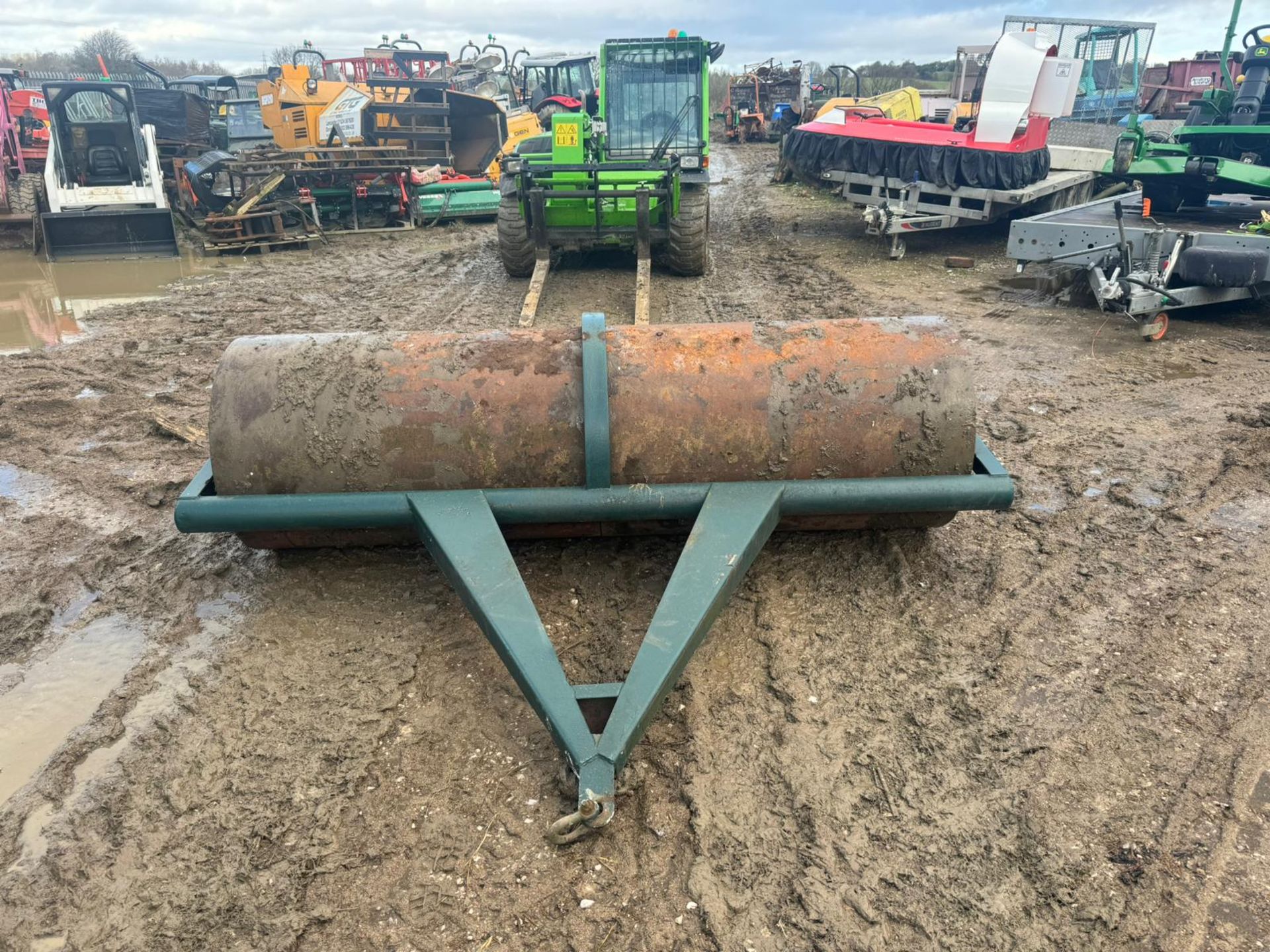 8FT TRACTOR GRASS ROLLER DRUM ROLLER *PLUS VAT*