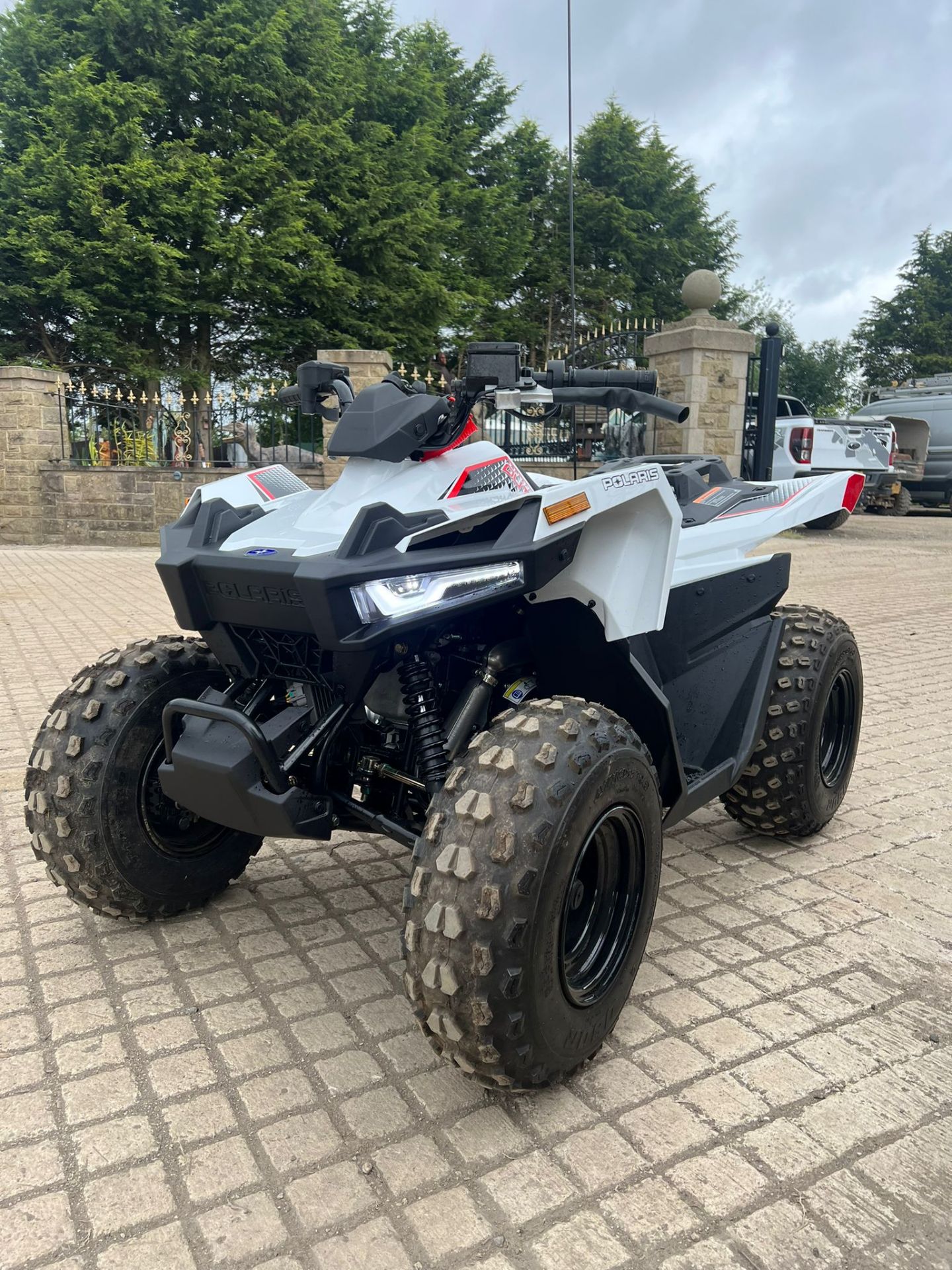 New / Unused Polaris Outlaw 70 Quad Bike *PLUS VAT* - Image 7 of 16