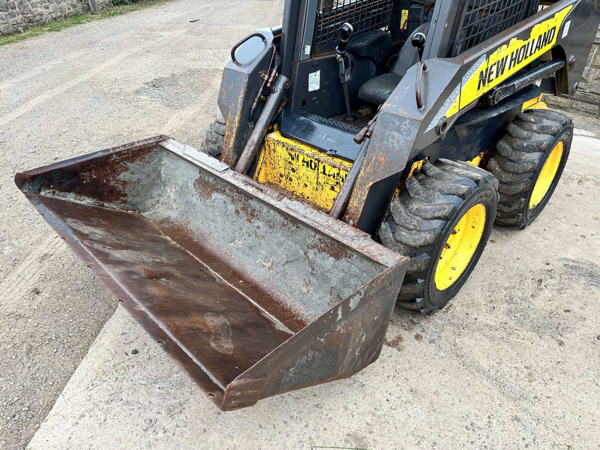 NEW HOLLAND L160 WHEELED SKIDSTEER LOADER *PLUS VAT* - Image 9 of 17