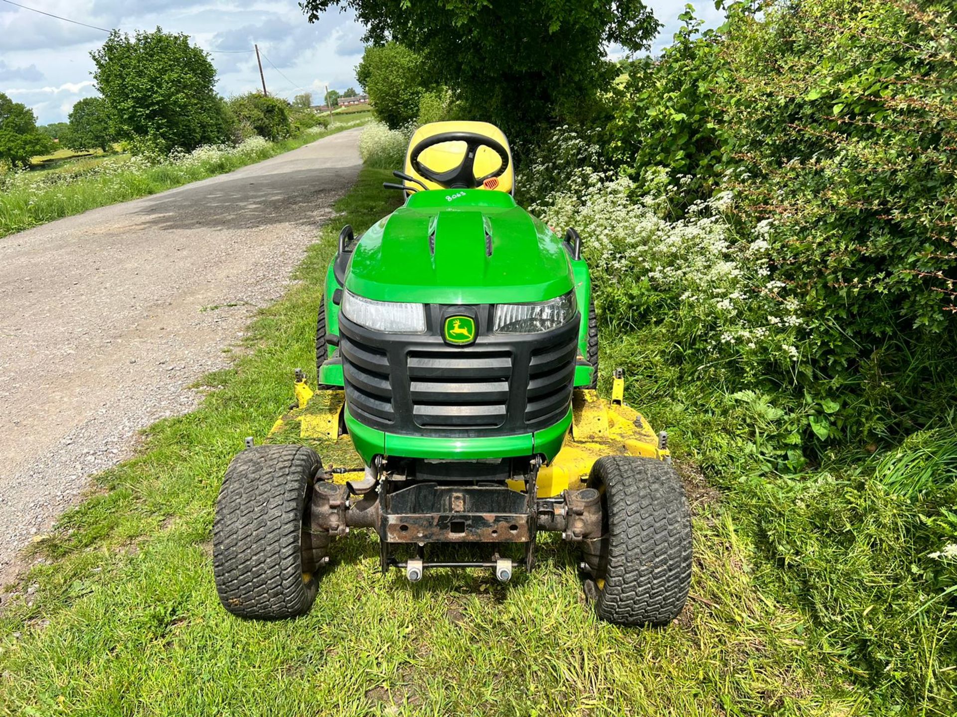 2013 John Deere X758 24HP 4WD Ride On Mower, Runs Drives And Cuts, Showing A Low 950 Hours! - Image 4 of 21