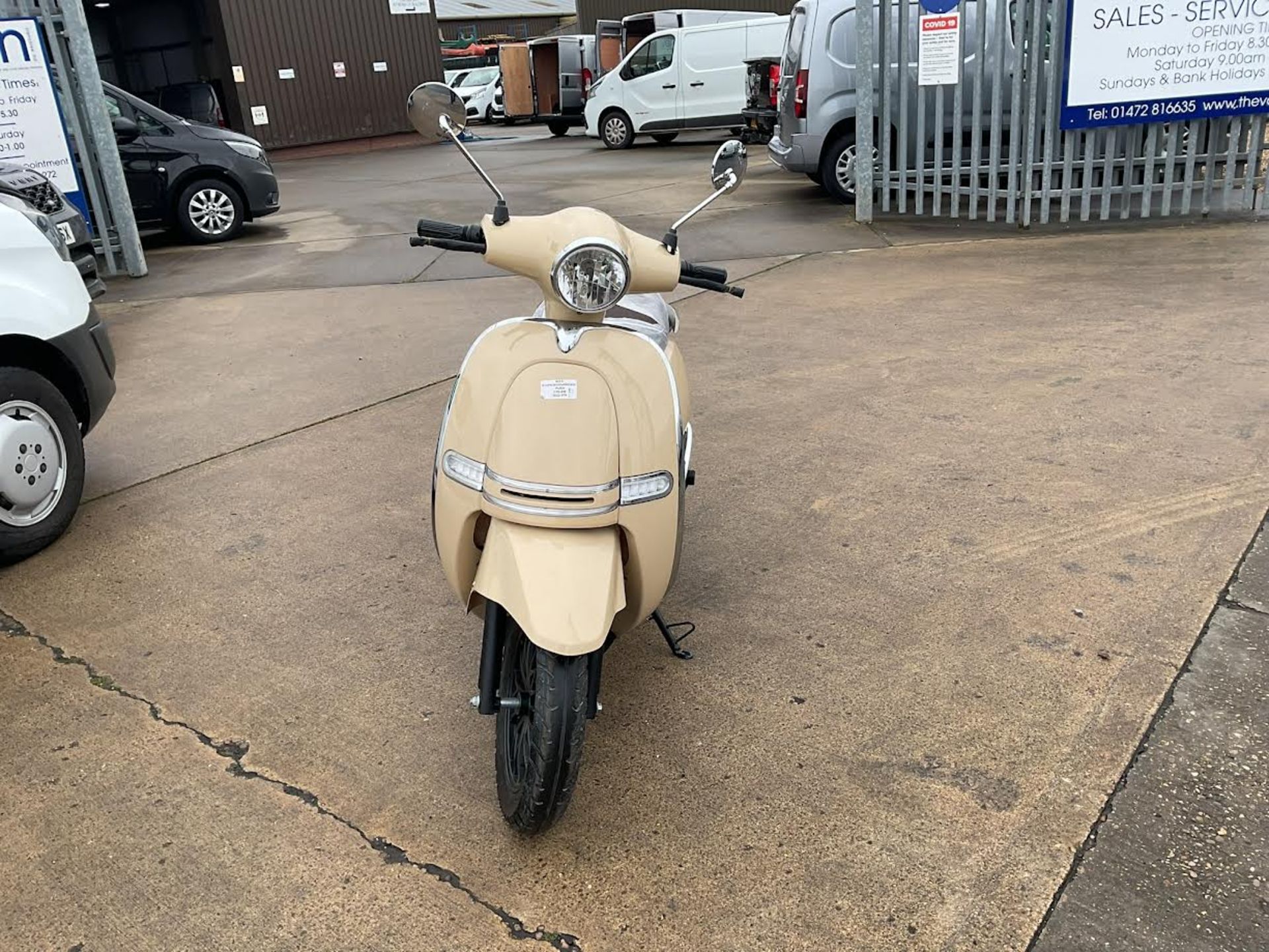 NEW 73 REGISTERED Model 30 Roma Electric Moped *PLUS VAT* - Image 2 of 8