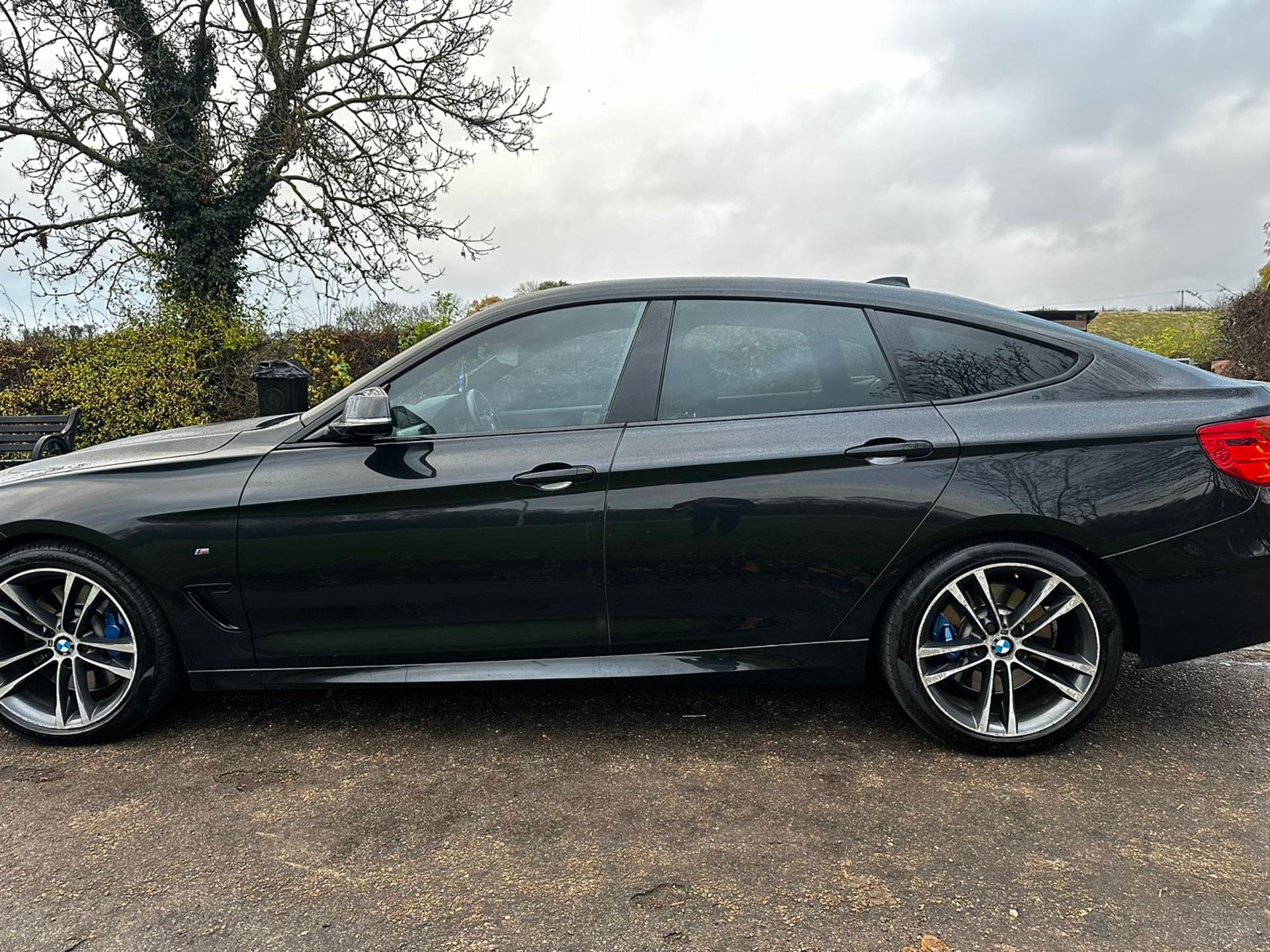 2013 BMW 325D M SPORT GT AUTO BLACK HATCHBACK *NO VAT* - Image 5 of 28