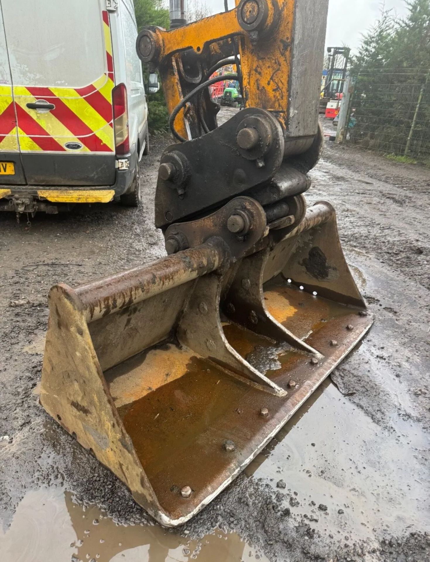 2010 JCB JZ255LC EXCAVATOR *PLUS VAT* - Image 10 of 10