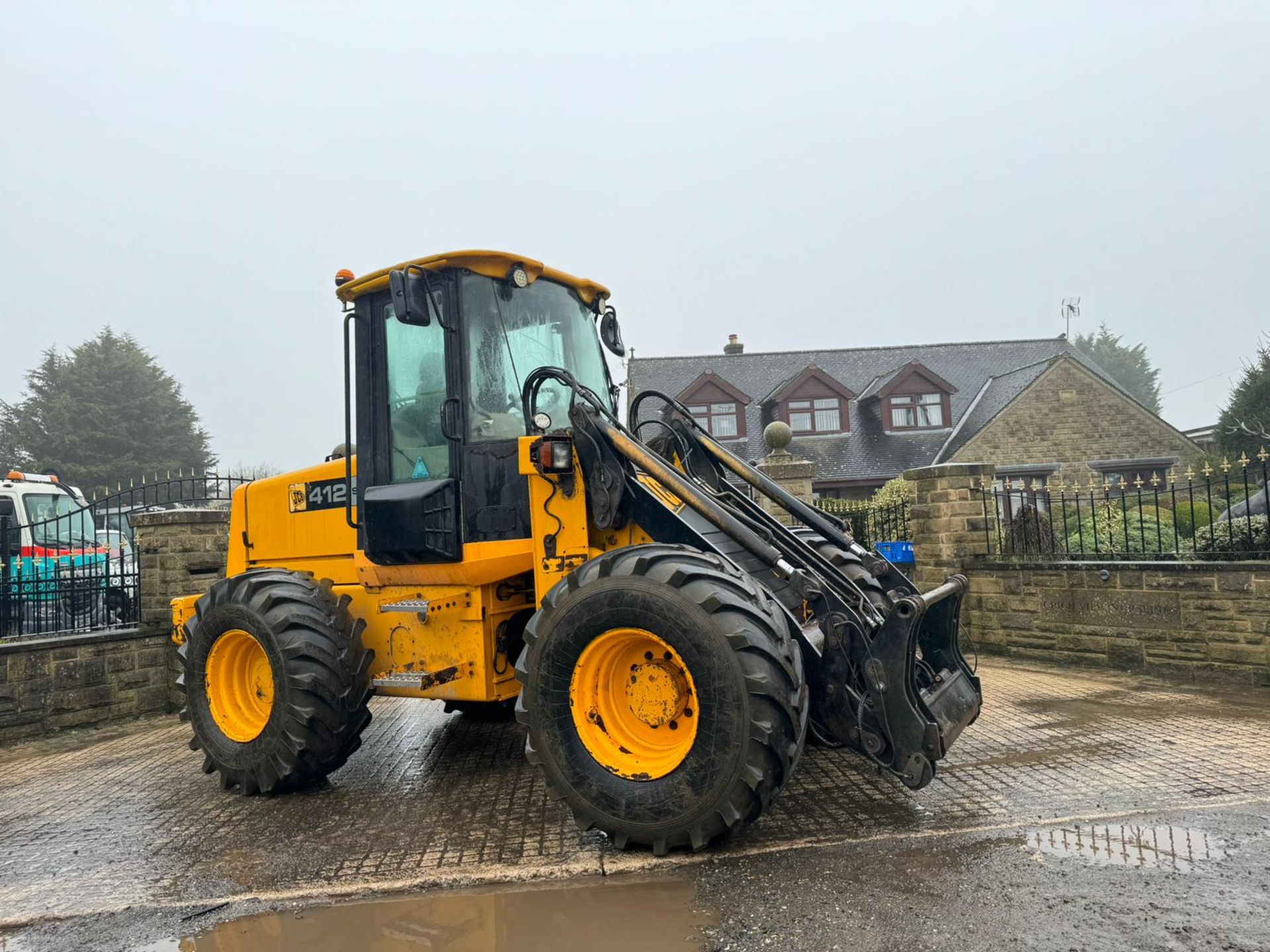 JCB 412S LOADING SHOVEL *PLUS VAT*