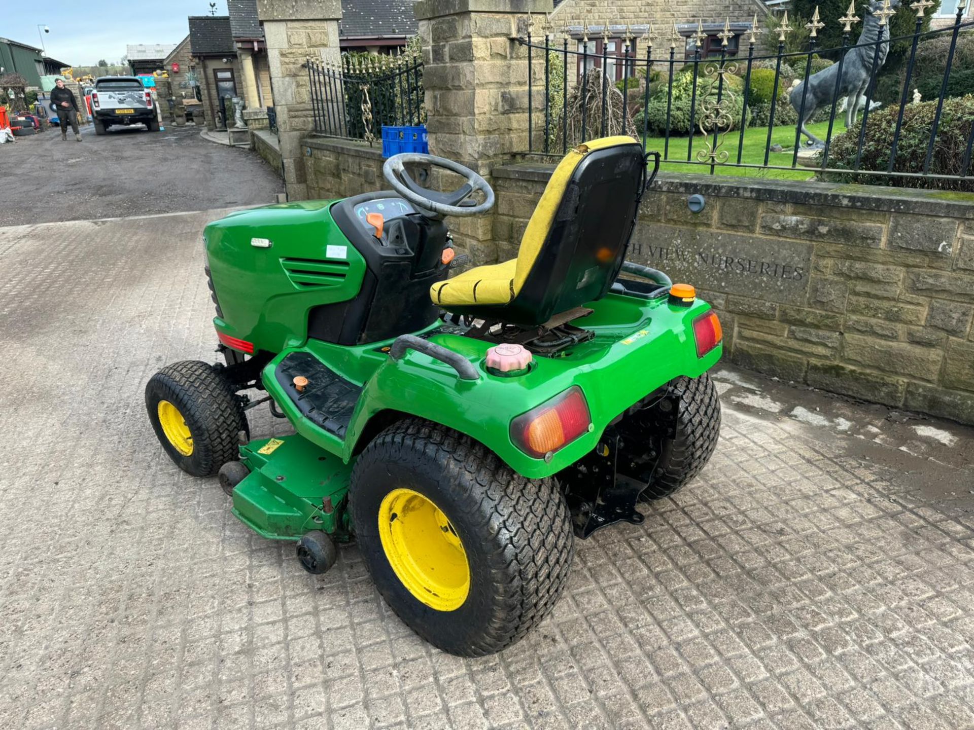 JOHN DEERE X740 RIDE ON LAWN MOWER *PLUS VAT* - Image 12 of 19