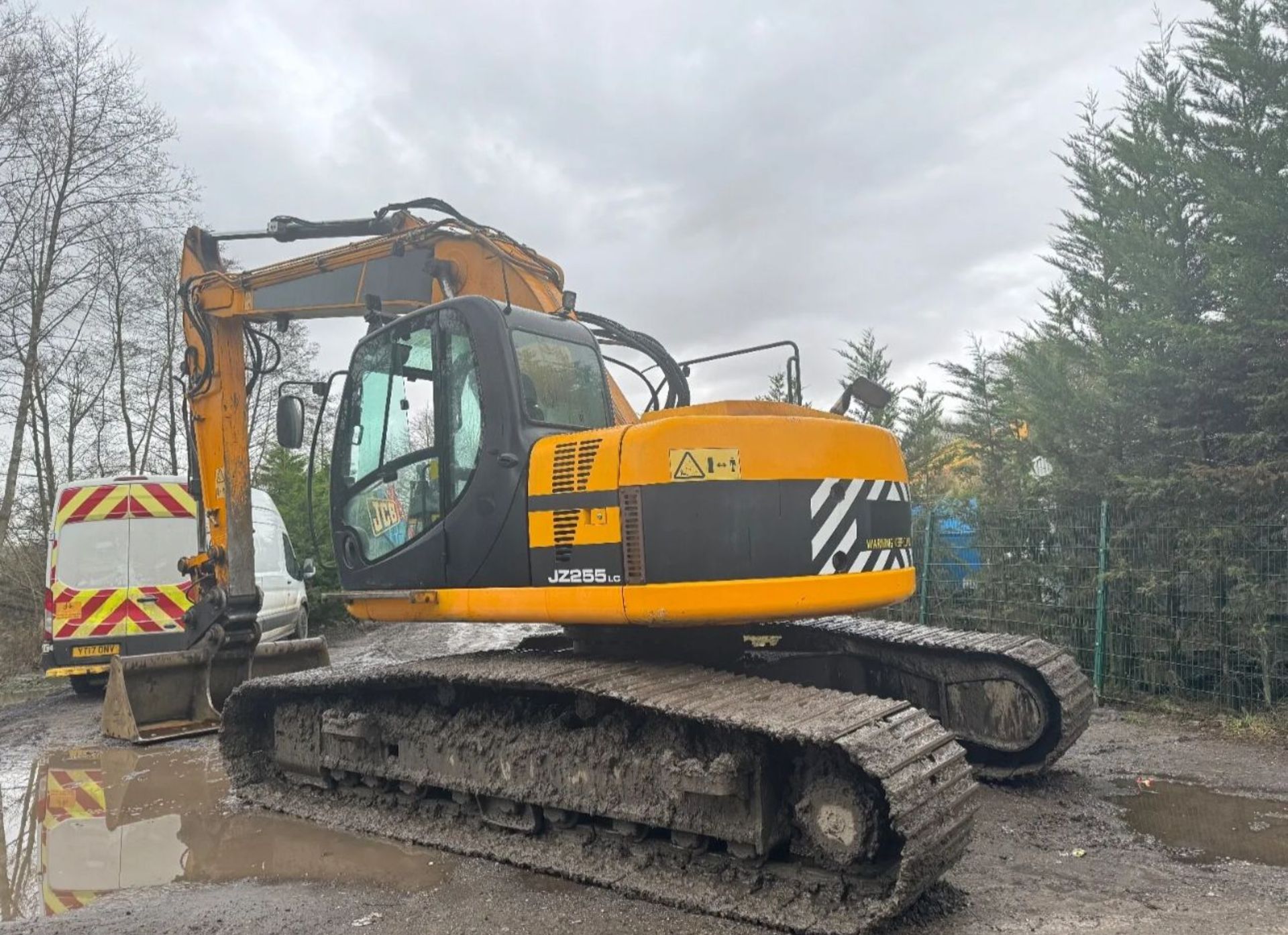 2010 JCB JZ255LC EXCAVATOR *PLUS VAT* - Image 3 of 10