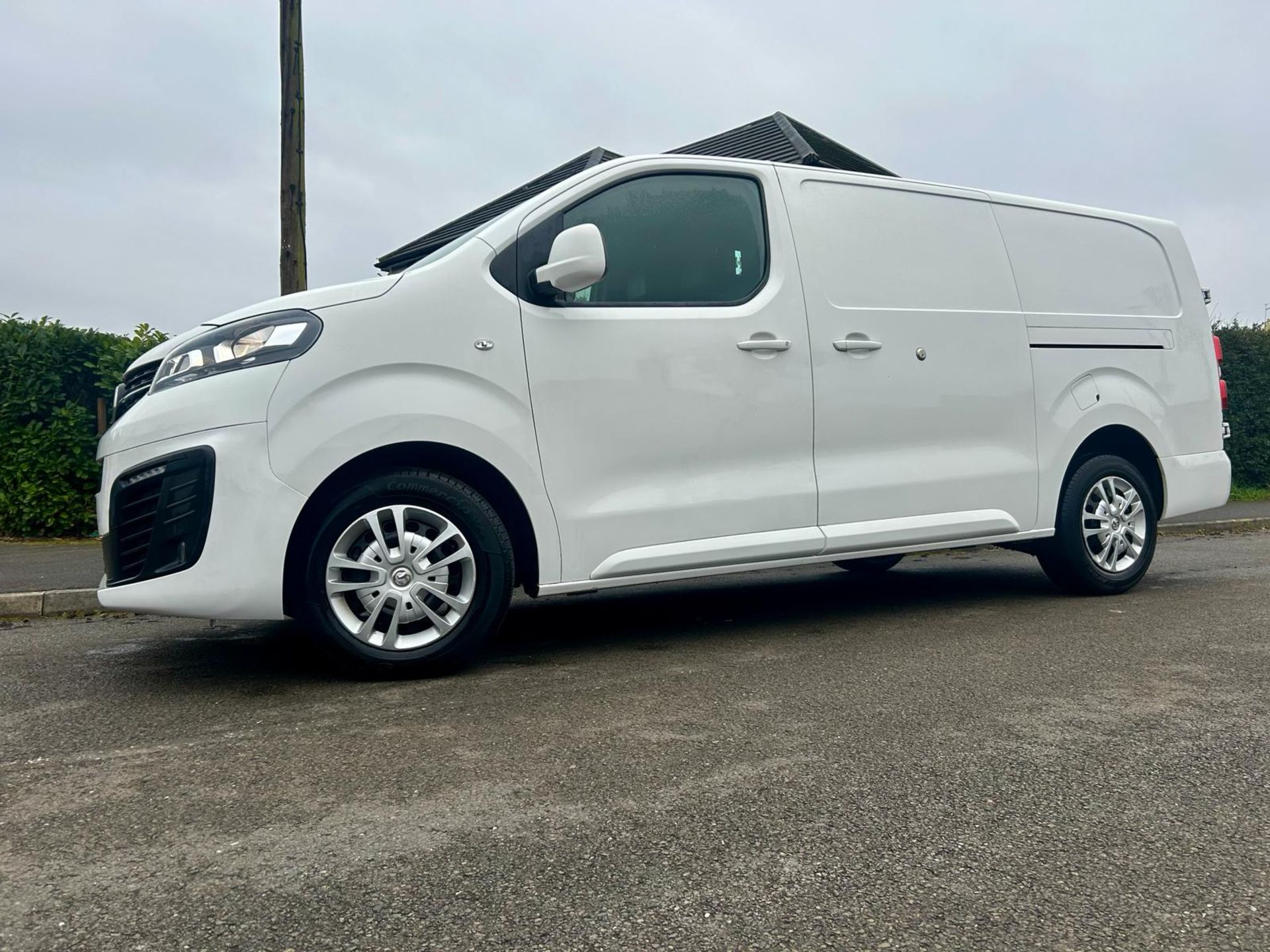 2019 VAUXHALL VIVARO 2900 SPORTIVE S/S WHITE PANEL VAN *NO VAT* - Image 5 of 23