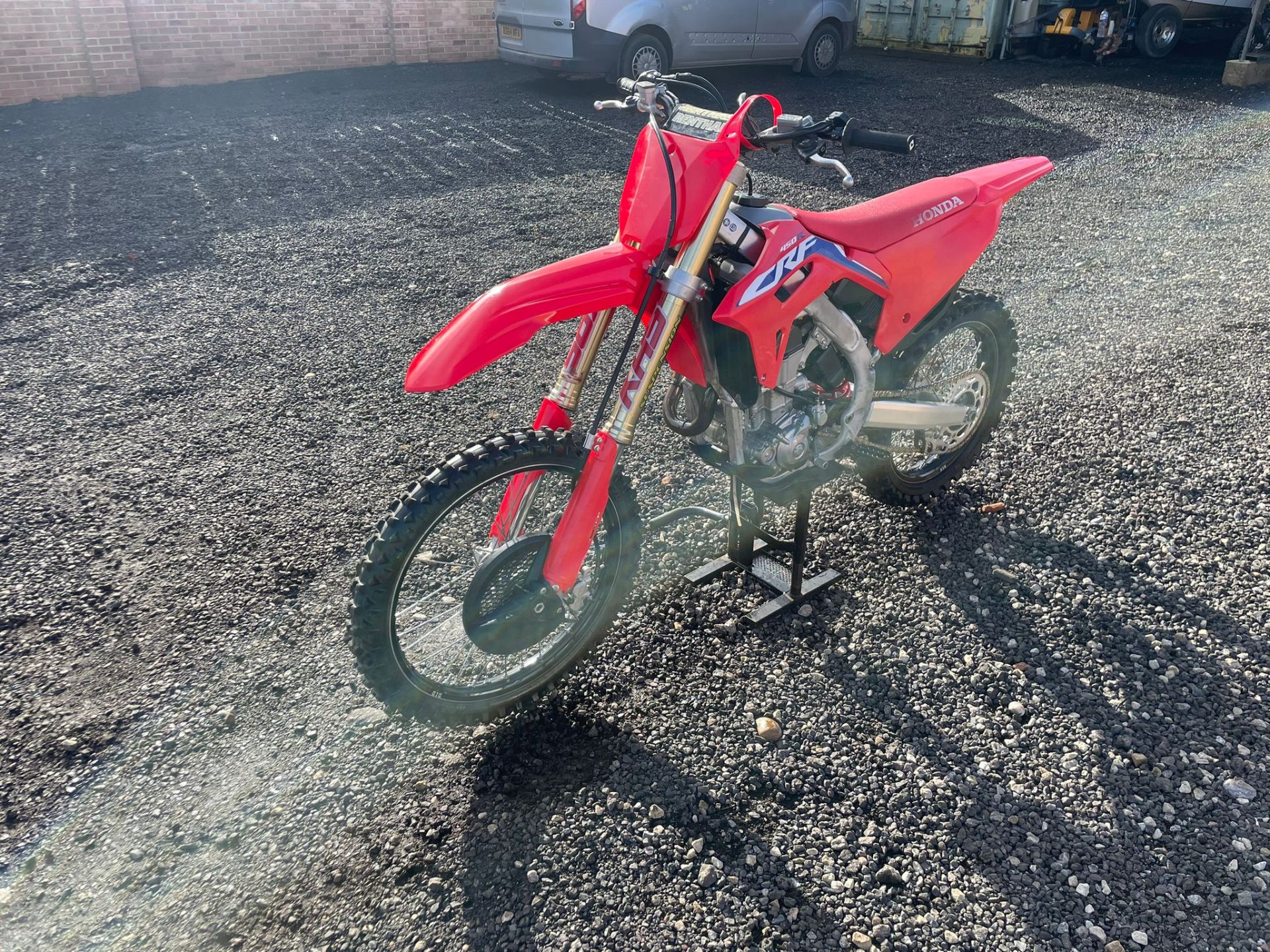 2022 CRF 450 MOTORBIKE, RUNS AND DRIVES, COMES WITH ALL PAPERWORK *NO VAT* - Image 7 of 9