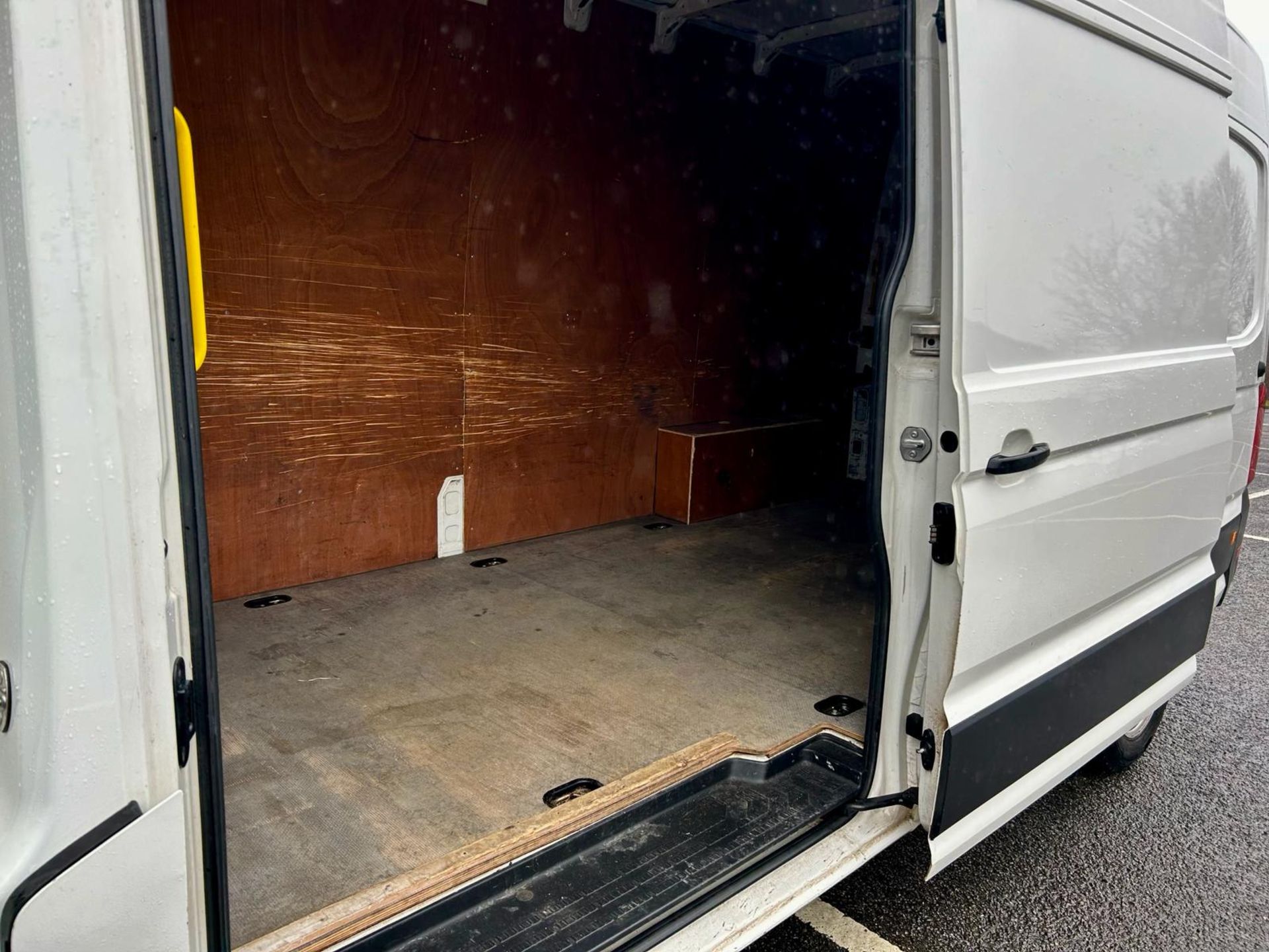 2019 VOLKSWAGEN CRAFTER CR35 TRENDLINE TDI WHITE PANEL VAN, HIGH ROOF *NO VAT* - Image 6 of 21