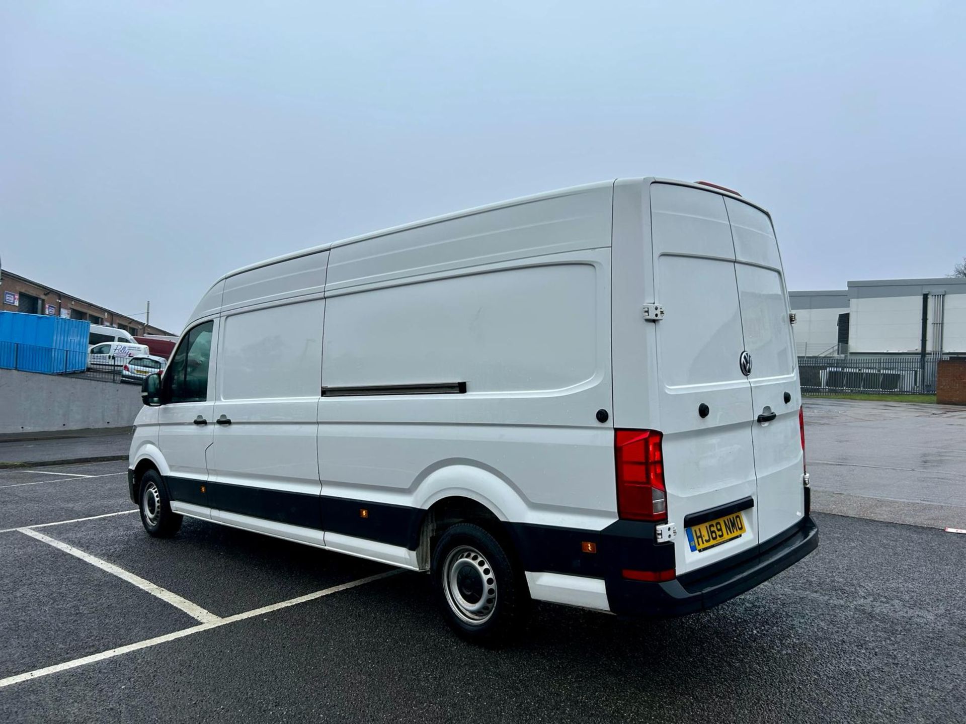 2019 VOLKSWAGEN CRAFTER CR35 TRENDLINE TDI WHITE PANEL VAN, HIGH ROOF *NO VAT* - Image 7 of 21