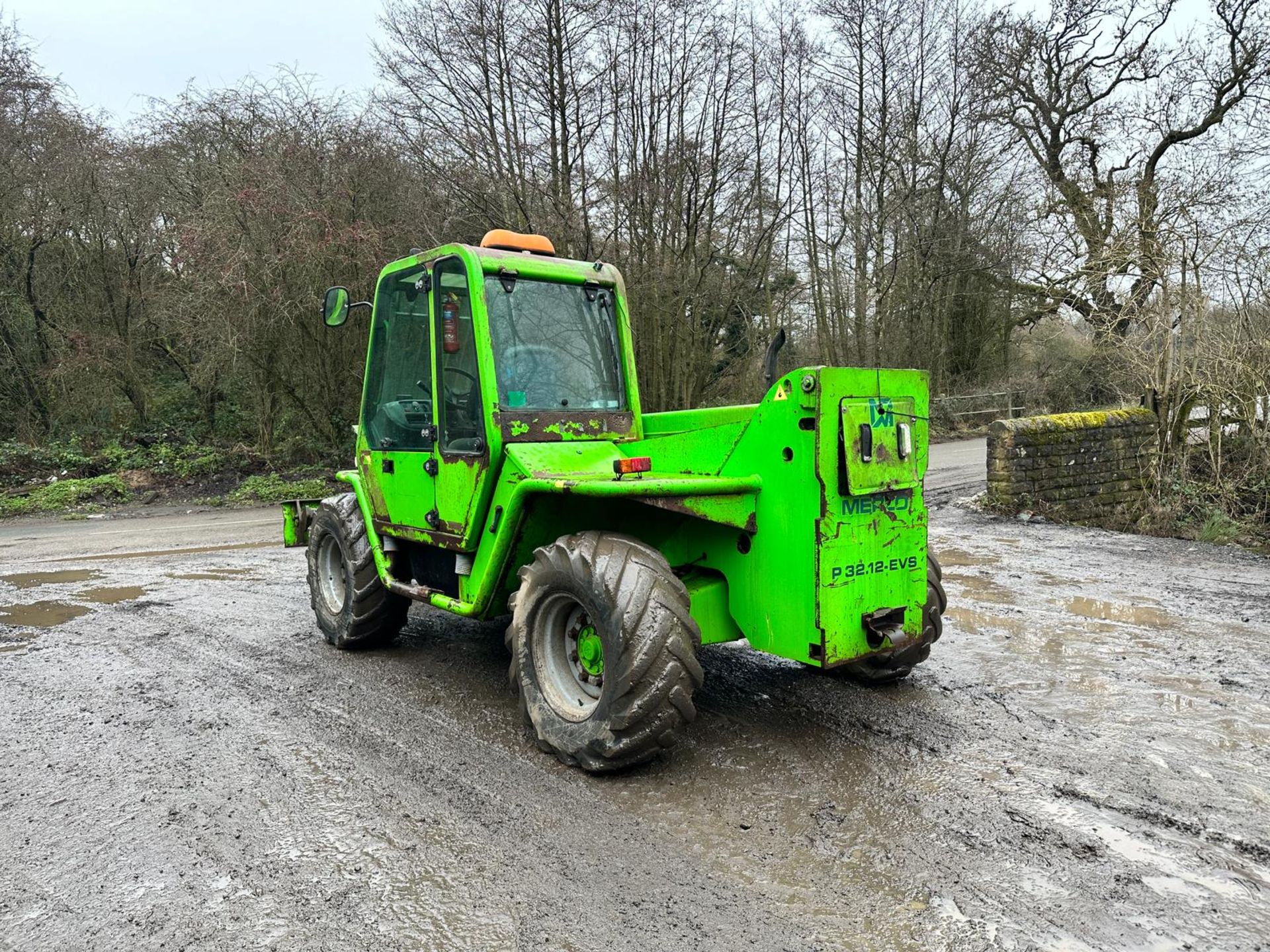 2001 MERLO P32.12-EVS TURBO 3.2 TON DIESEL TELESCOPIC TELEHANDLER *PLUS VAT* - Image 3 of 17