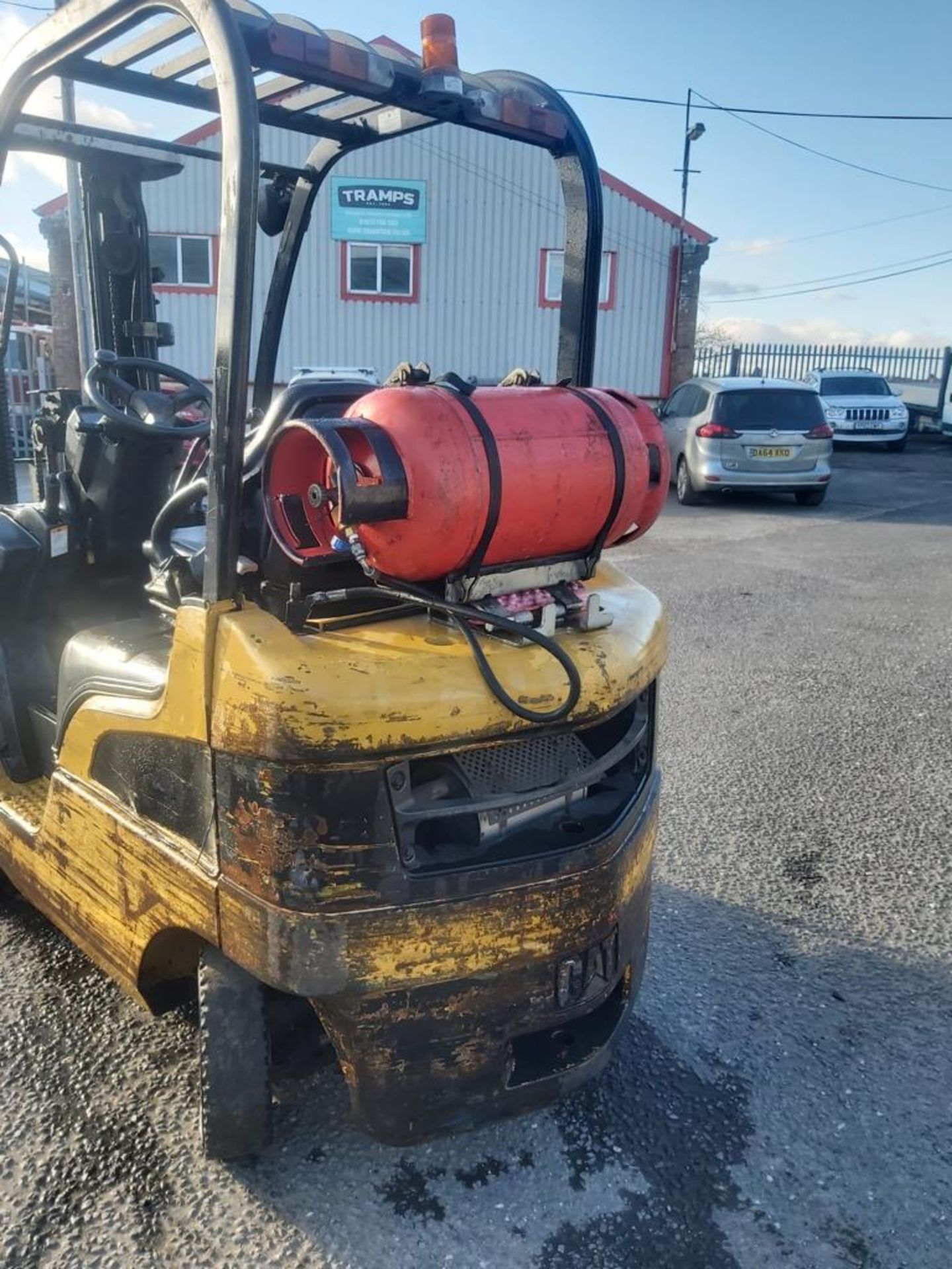 2005 CATERPILLAR GP18N GAS POWERED FORKLIFT, 1750KG CAPACITY, NOMINAL POWER: 42 KW *NO VAT* - Image 7 of 13