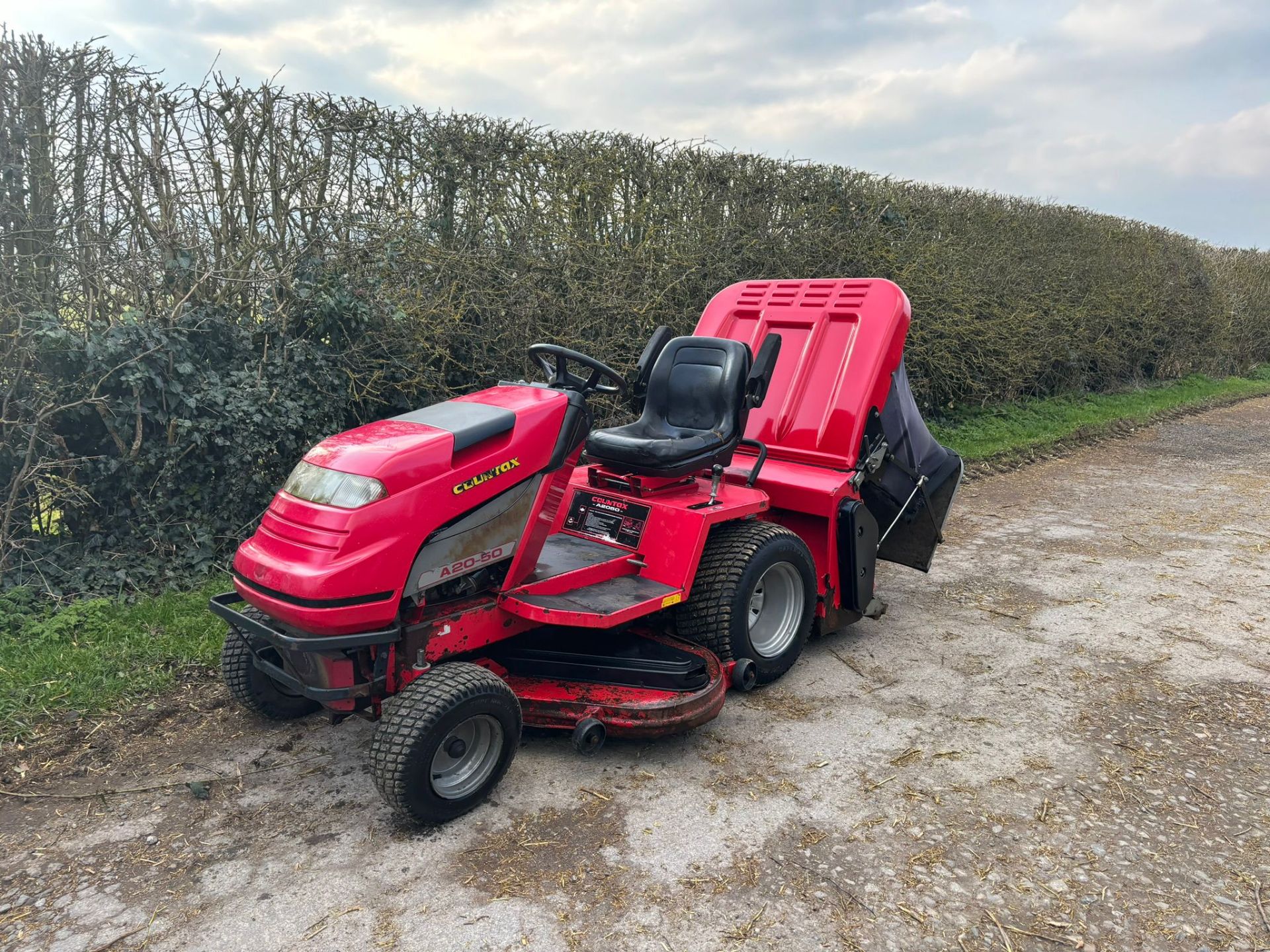 Countax A20/50 Ride On Lawn Mower *PLUS VAT* - Image 8 of 15