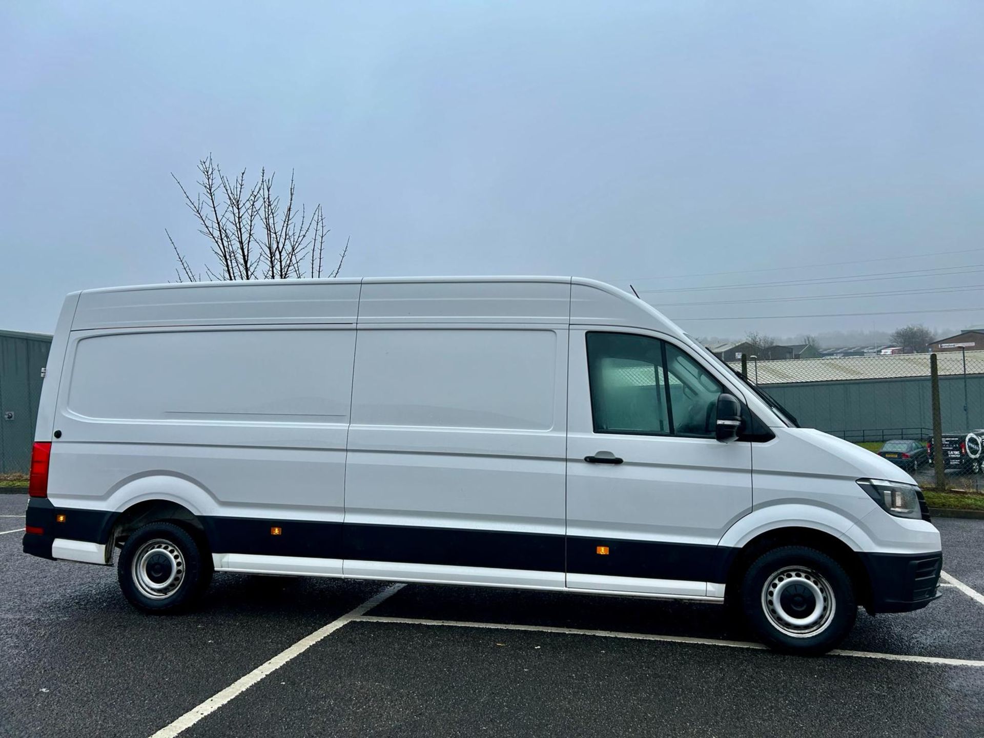 2019 VOLKSWAGEN CRAFTER CR35 TRENDLINE TDI WHITE PANEL VAN, HIGH ROOF *NO VAT* - Image 12 of 21