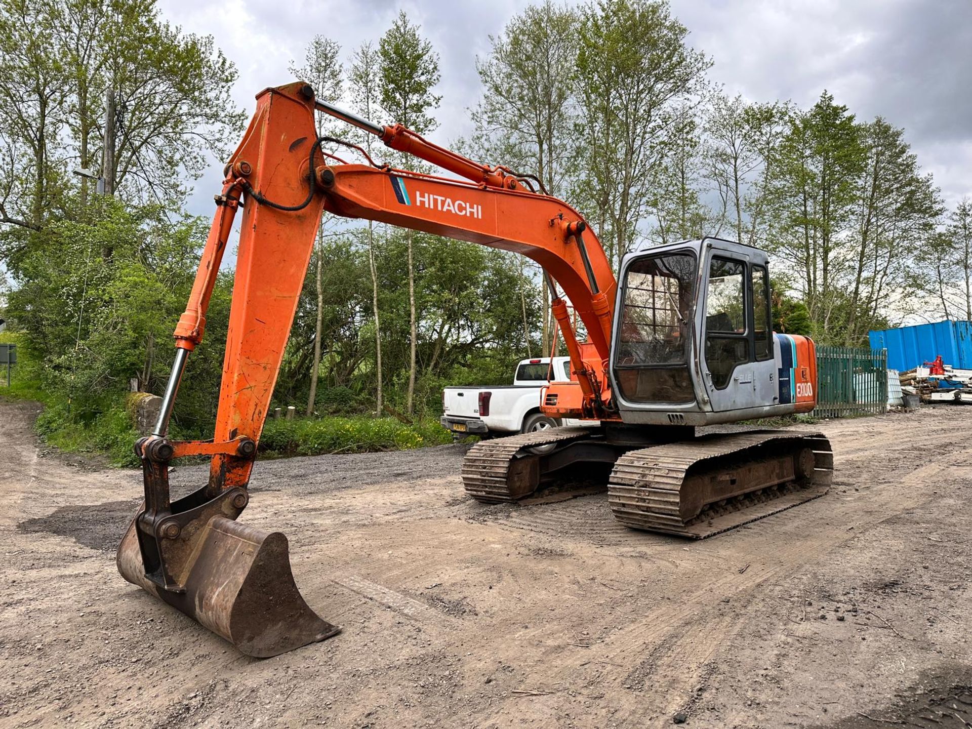 HITACHI EX100-2 EXCAVATOR *PLUS VAT*