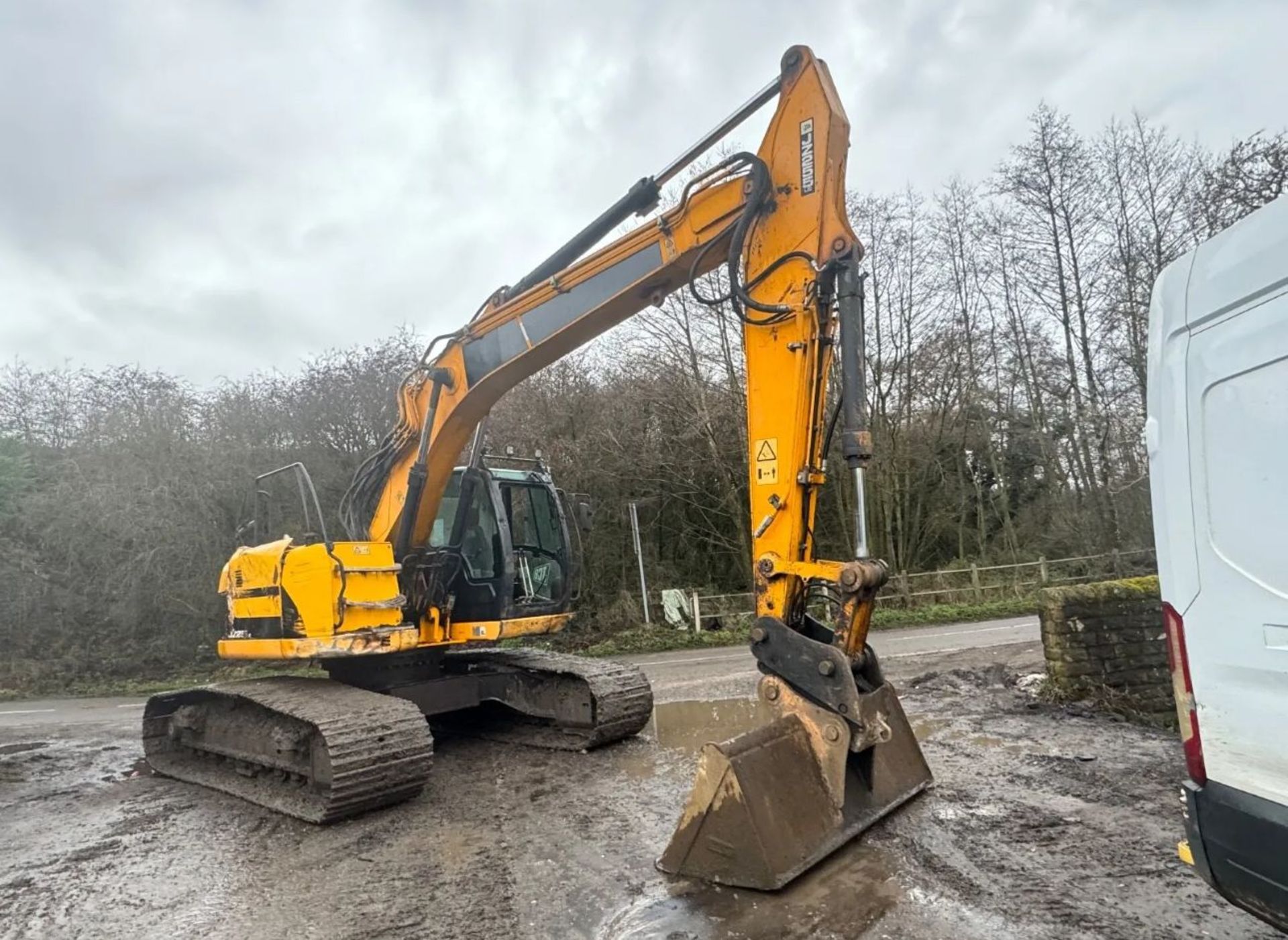 2010 JCB JZ255LC EXCAVATOR *PLUS VAT* - Image 6 of 10